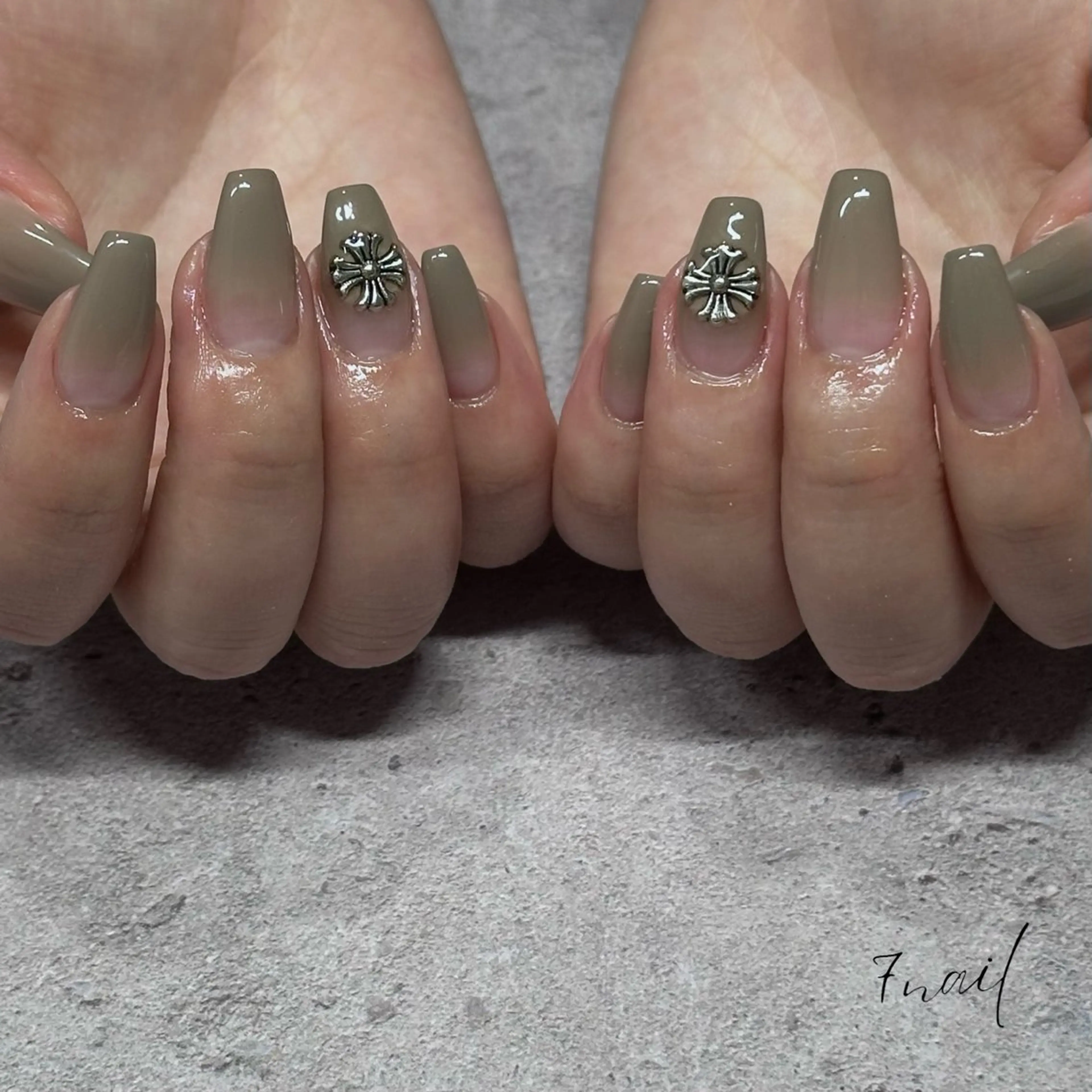 ネイル ハンドネイル 7 NAILのネイルデザイン