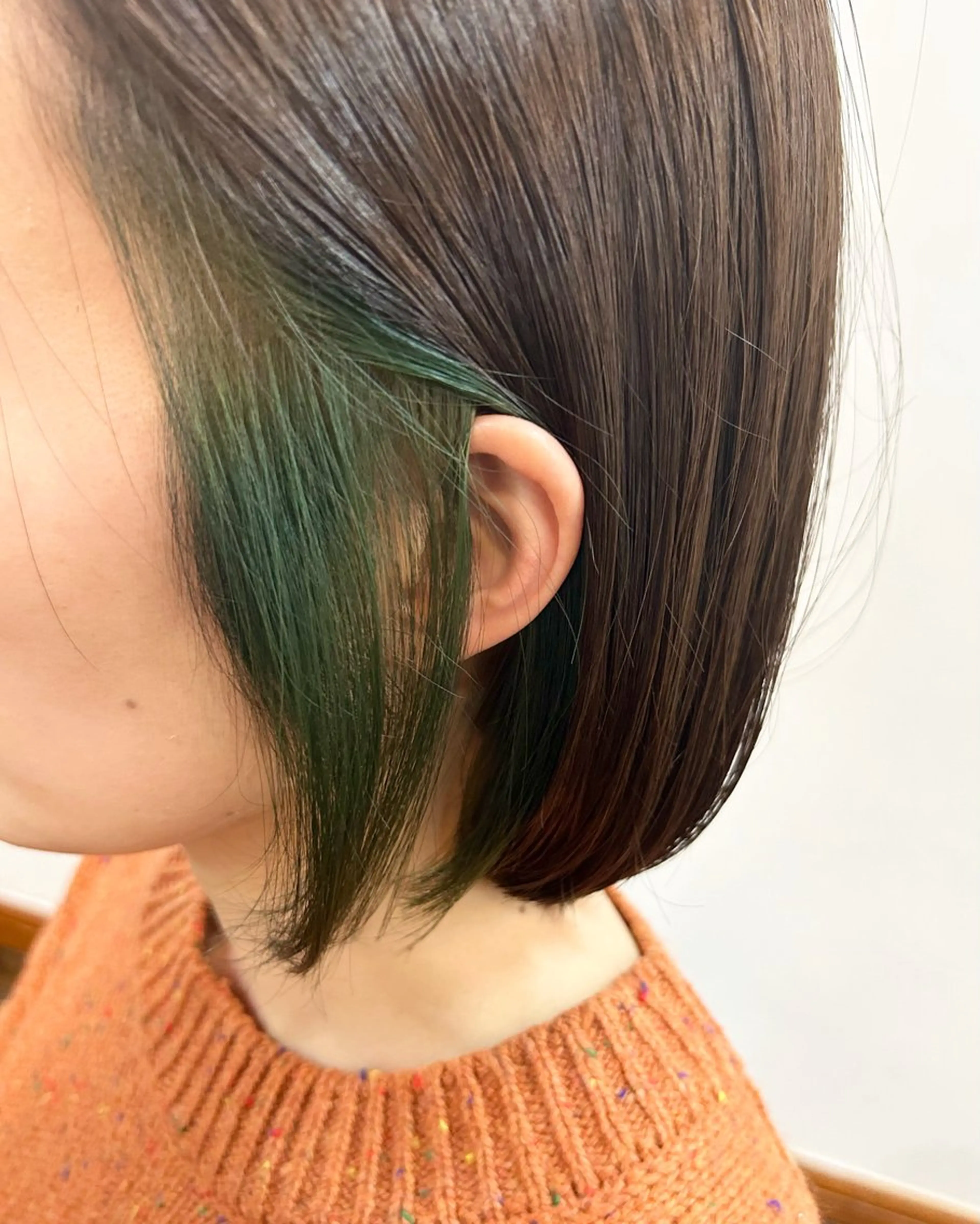 カラー インナーカラー 坂本 瑞季のヘアスタイル
