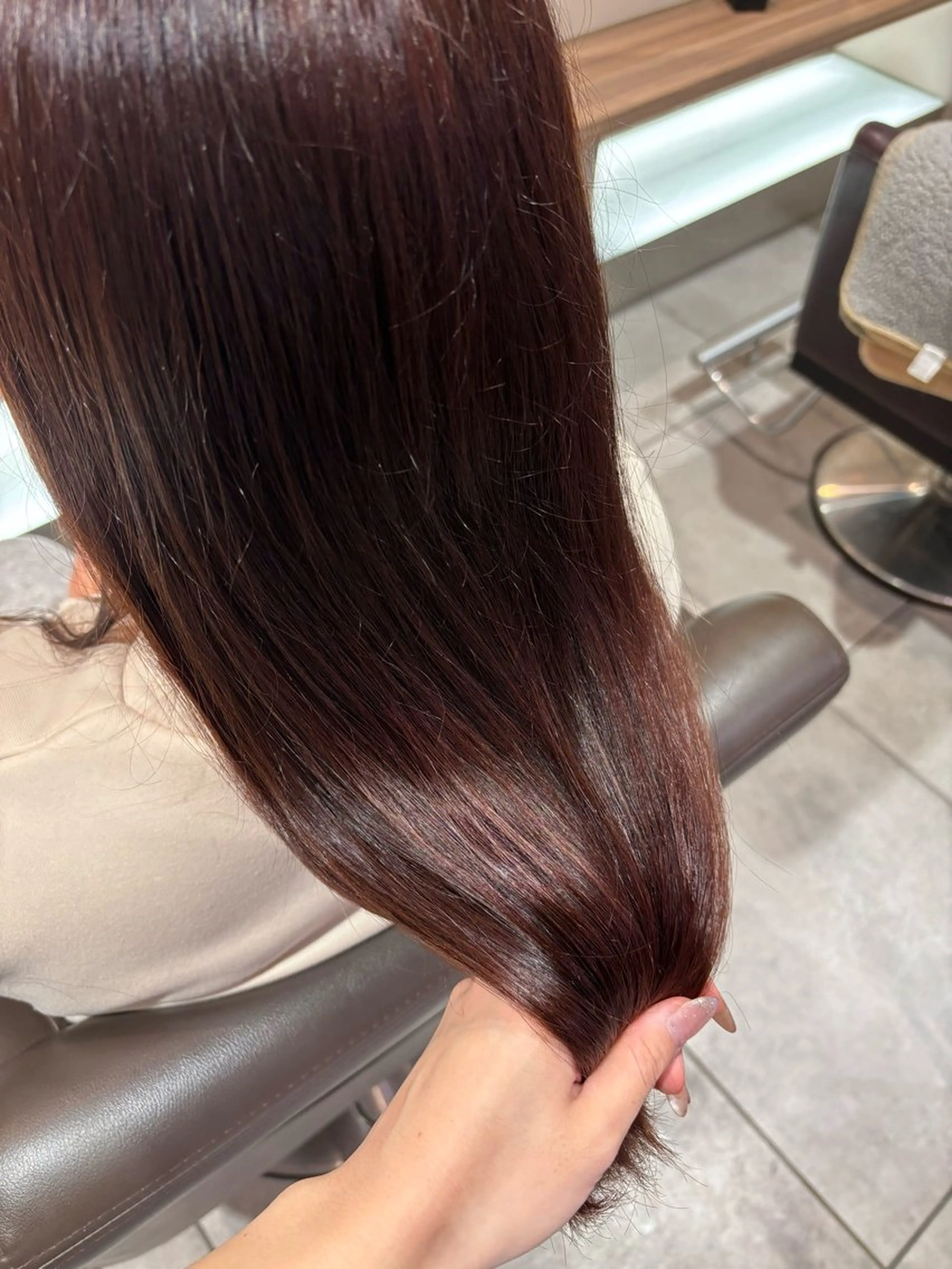 ロング カラー ブリーチ 𝗄𝖺𝗇𝗈 / 王道モテヘア🖤のヘアスタイル