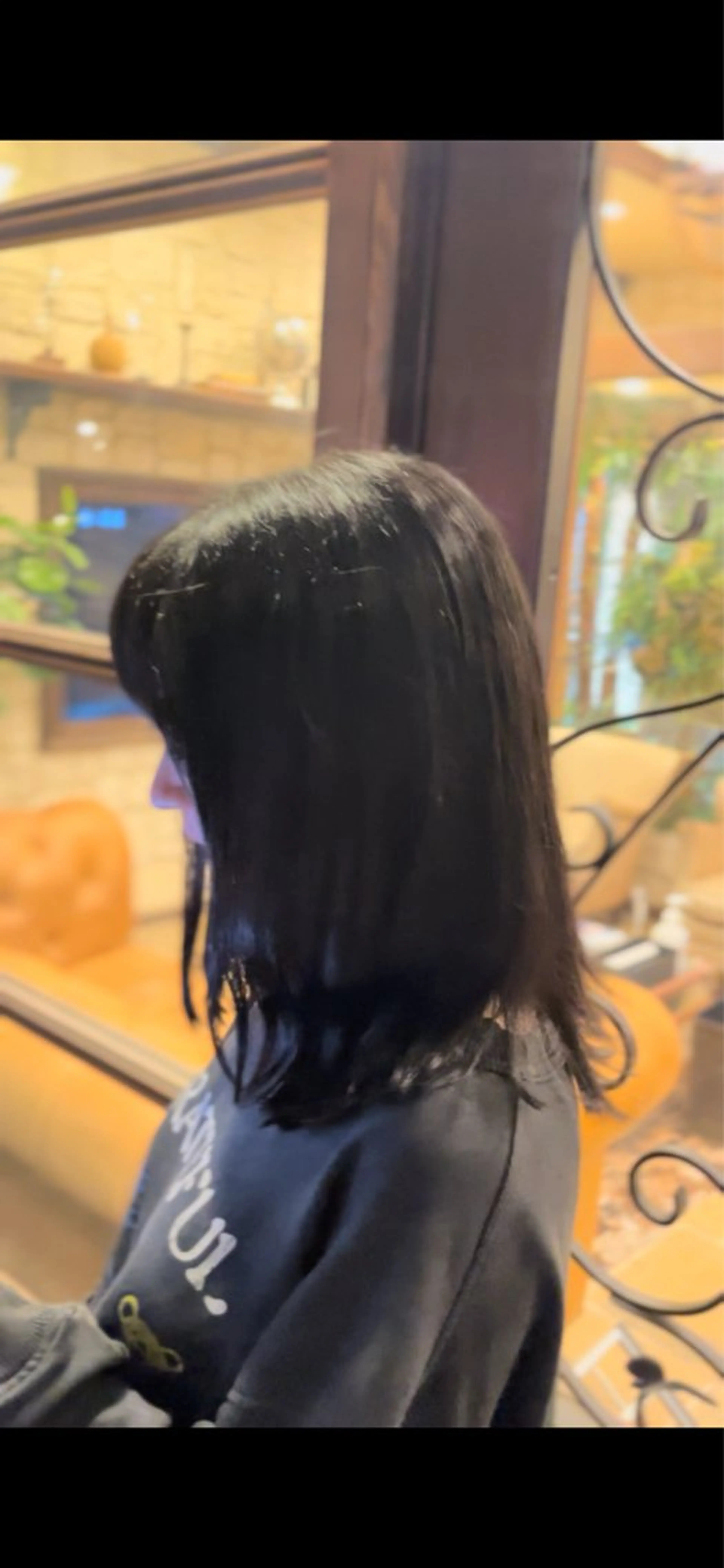 セミロング カット ヘアカラー トリートメント ヘアセット 大城 統也のヘアスタイル