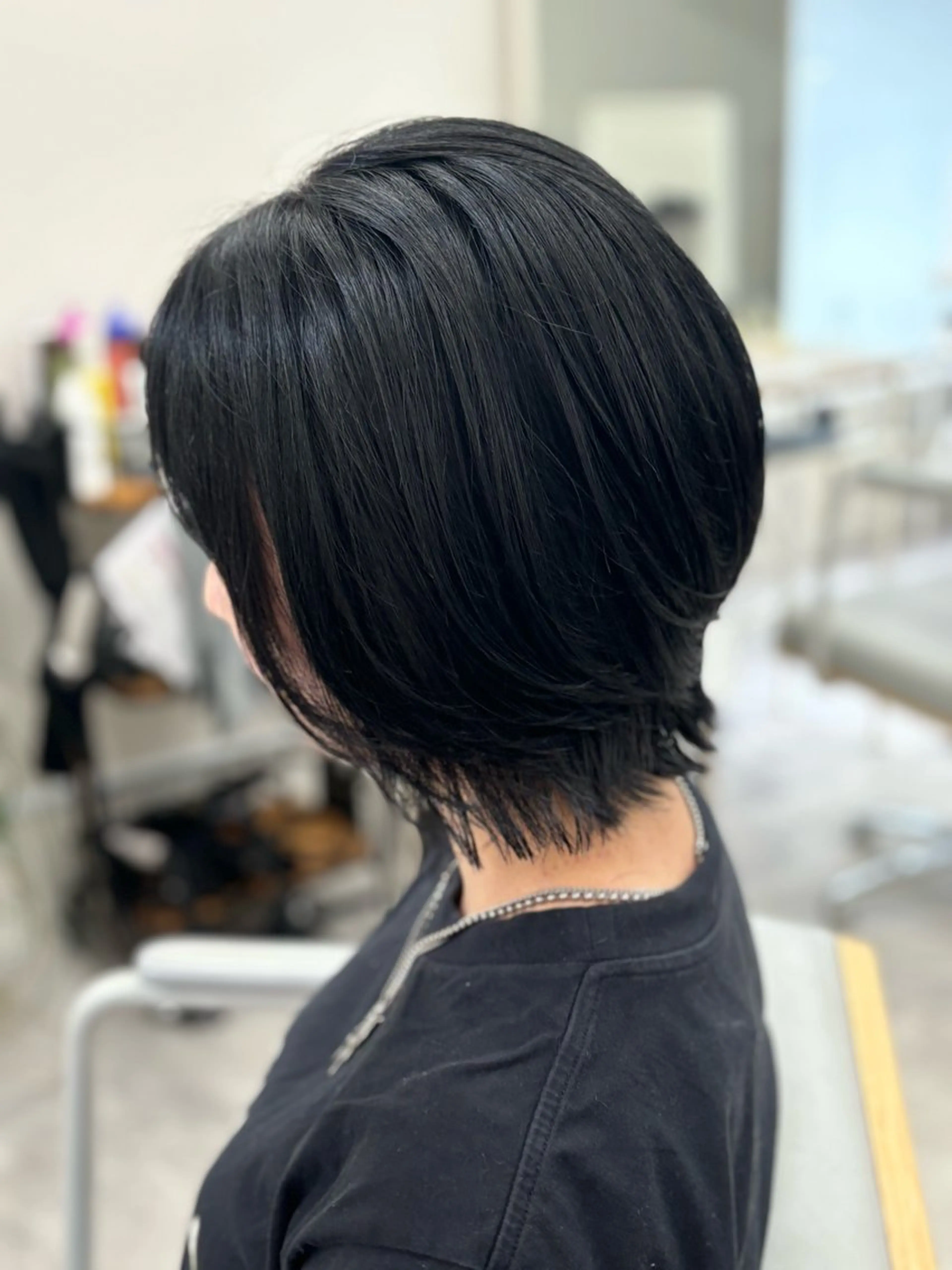 ミディアム ボブレイヤー ボブ レイヤーカット 小顔カット カット トリートメント Acero.所属・宇野 文人のヘアスタイル