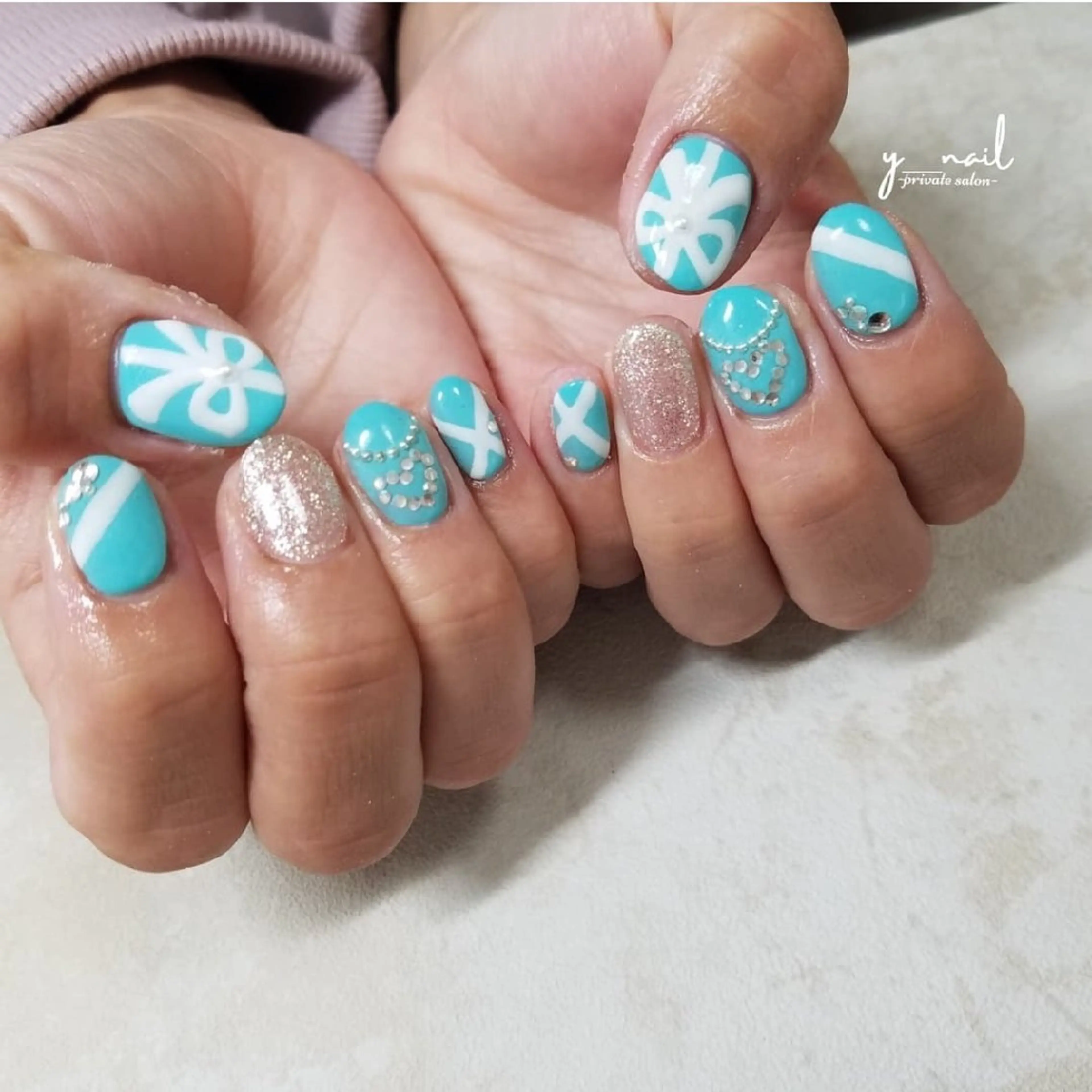 ネイル y ___nailのネイルデザイン