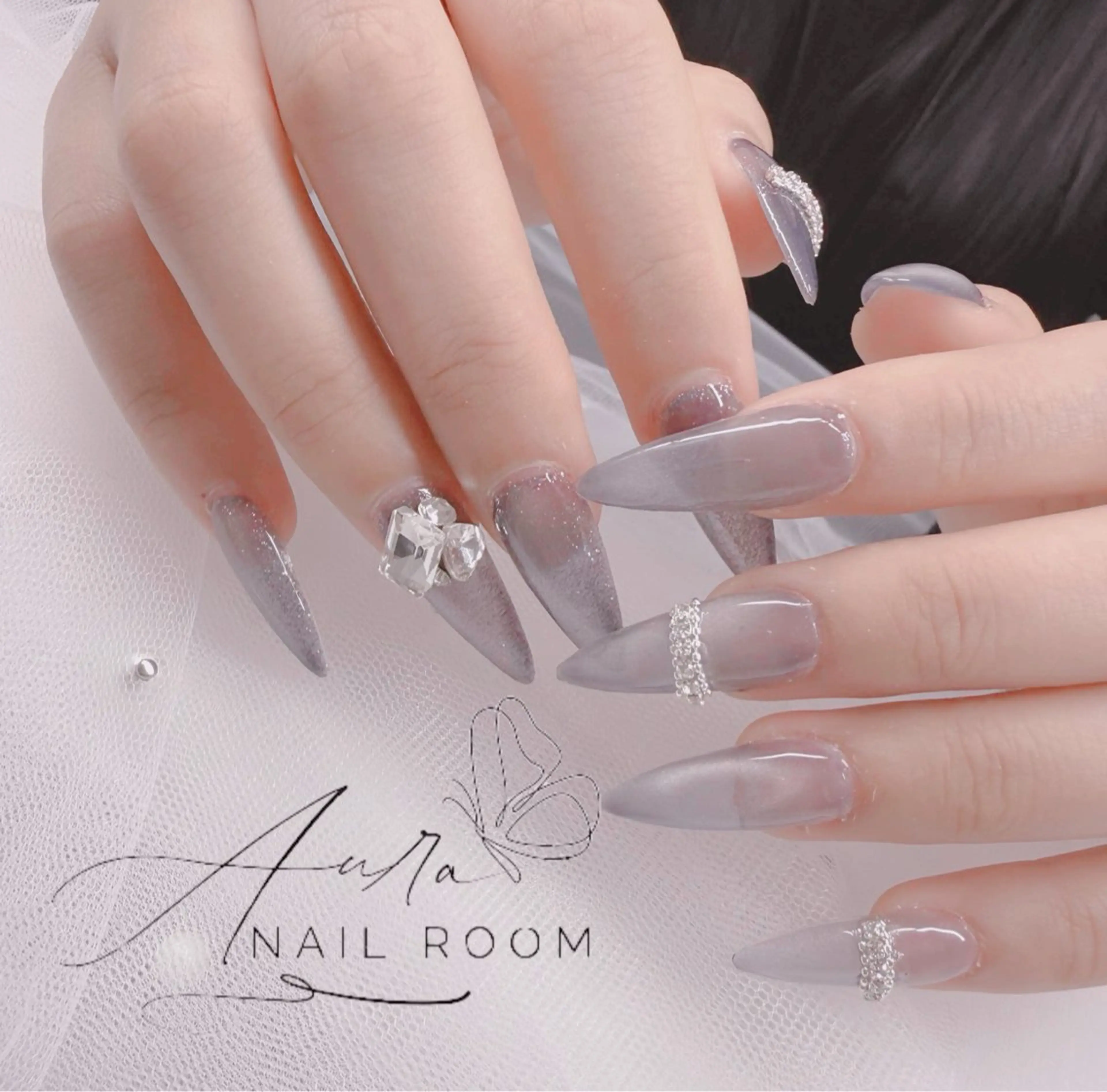 ネイル Aura nail room所属・Aura Nail Roomのネイルデザイン