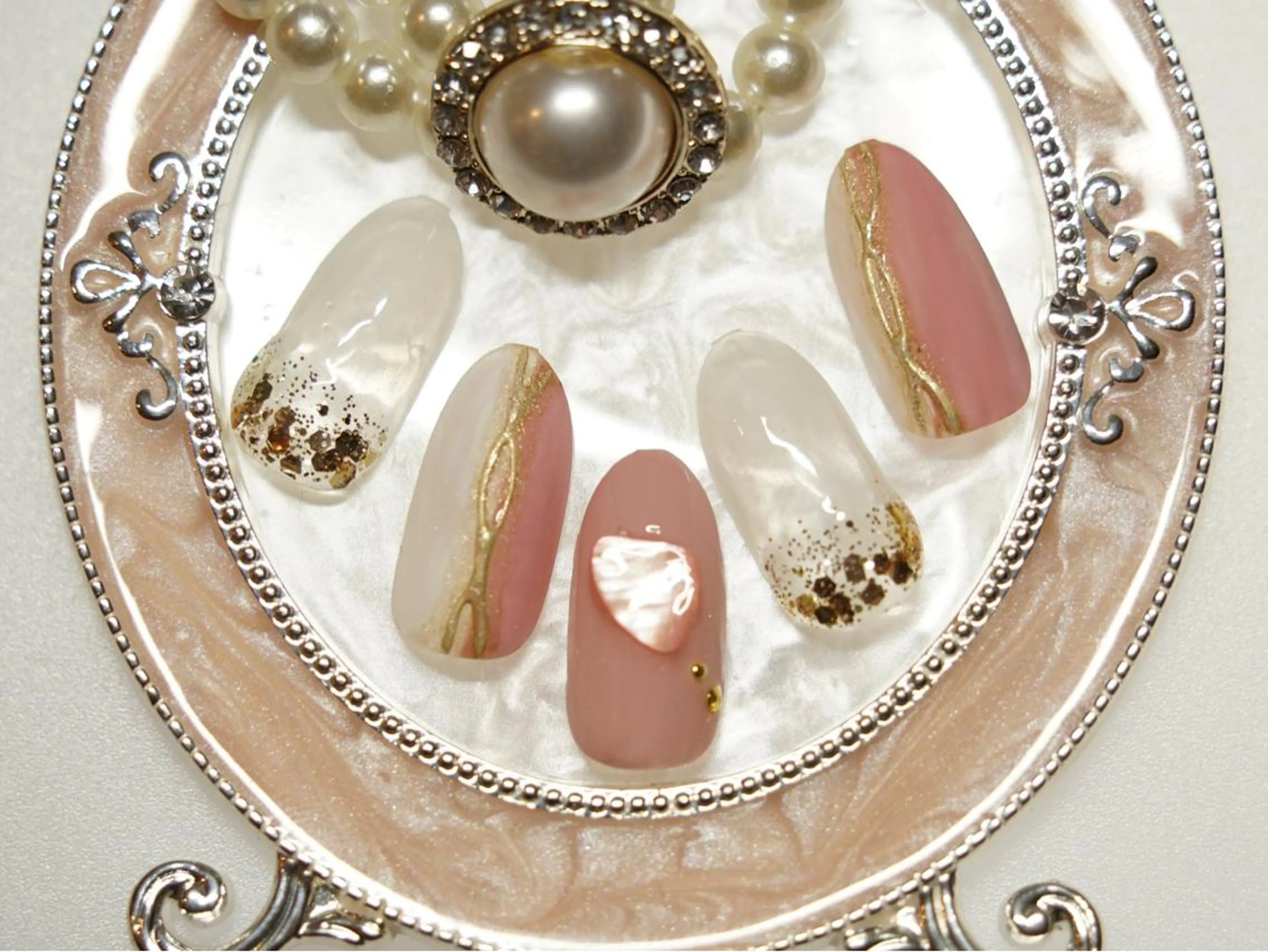 ネイル ハンドネイル Amoureuse KARENのネイルデザイン