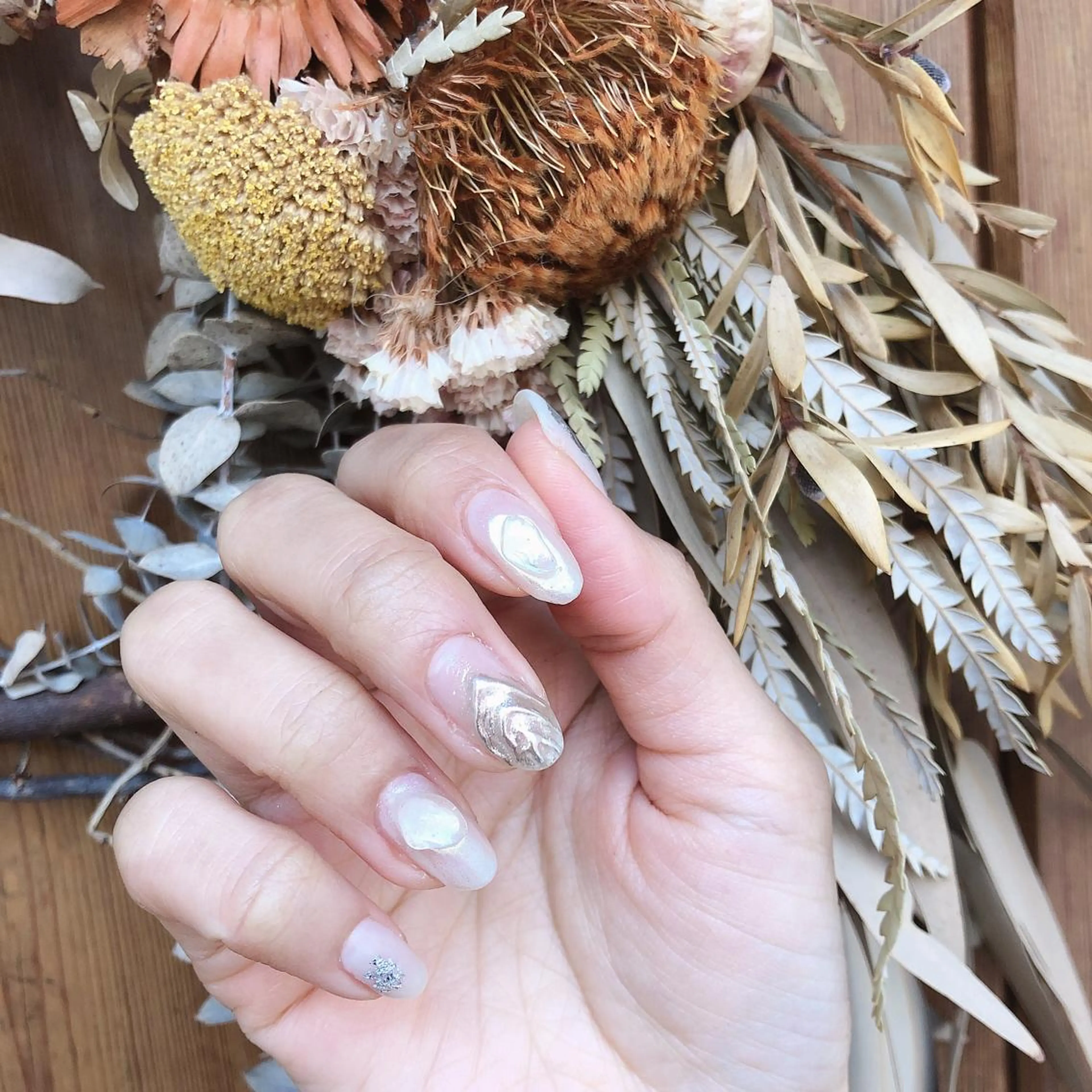 ネイル シルバー ハンドネイル 菊地 美沙斗のネイルデザイン