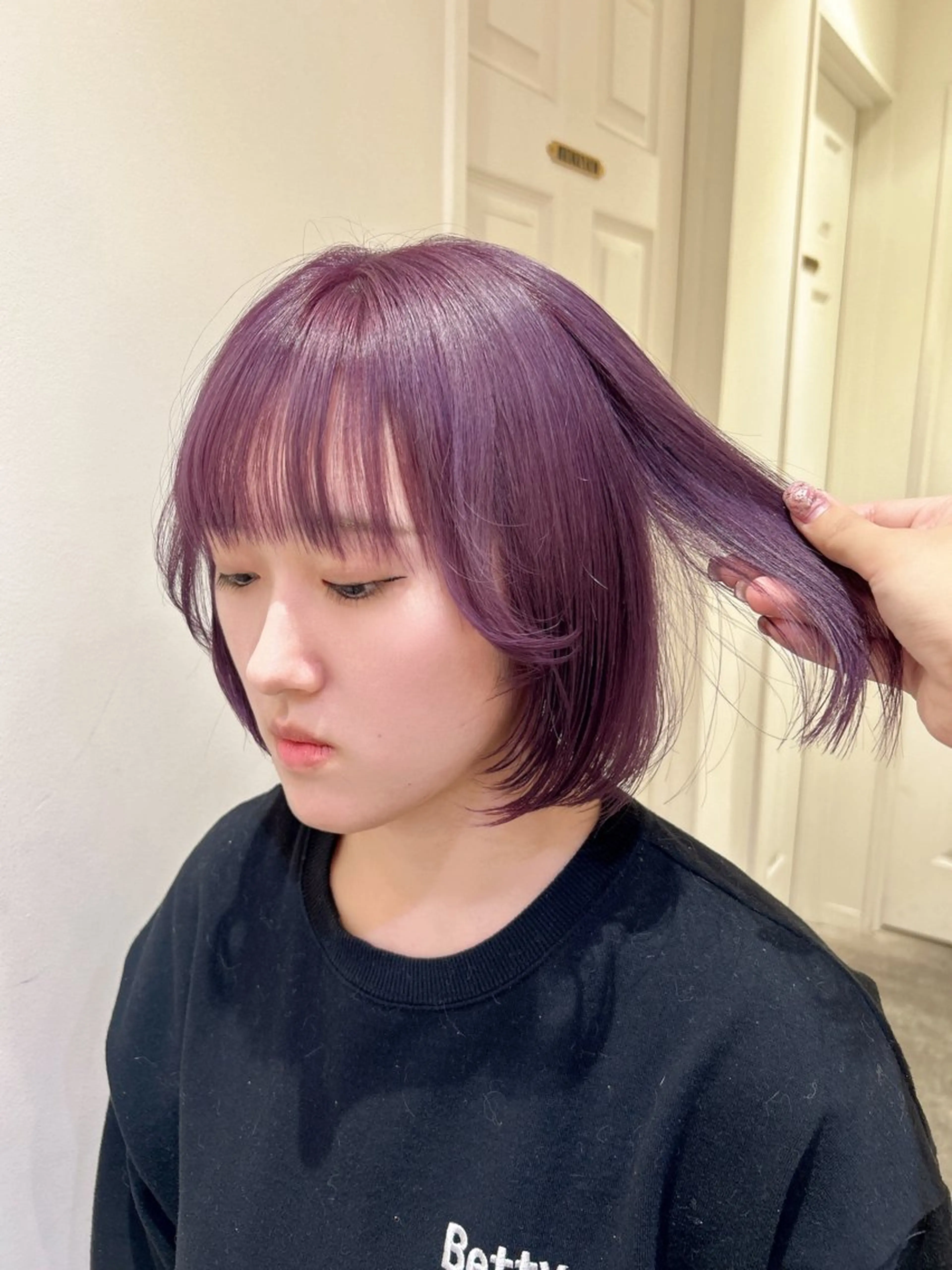 ショート カラー ラベンダーカラー ピンクカラー ピンクラベンダー ヘアカラー トリートメント ミユウ🕊エクステ ・Wカラーのヘアスタイル