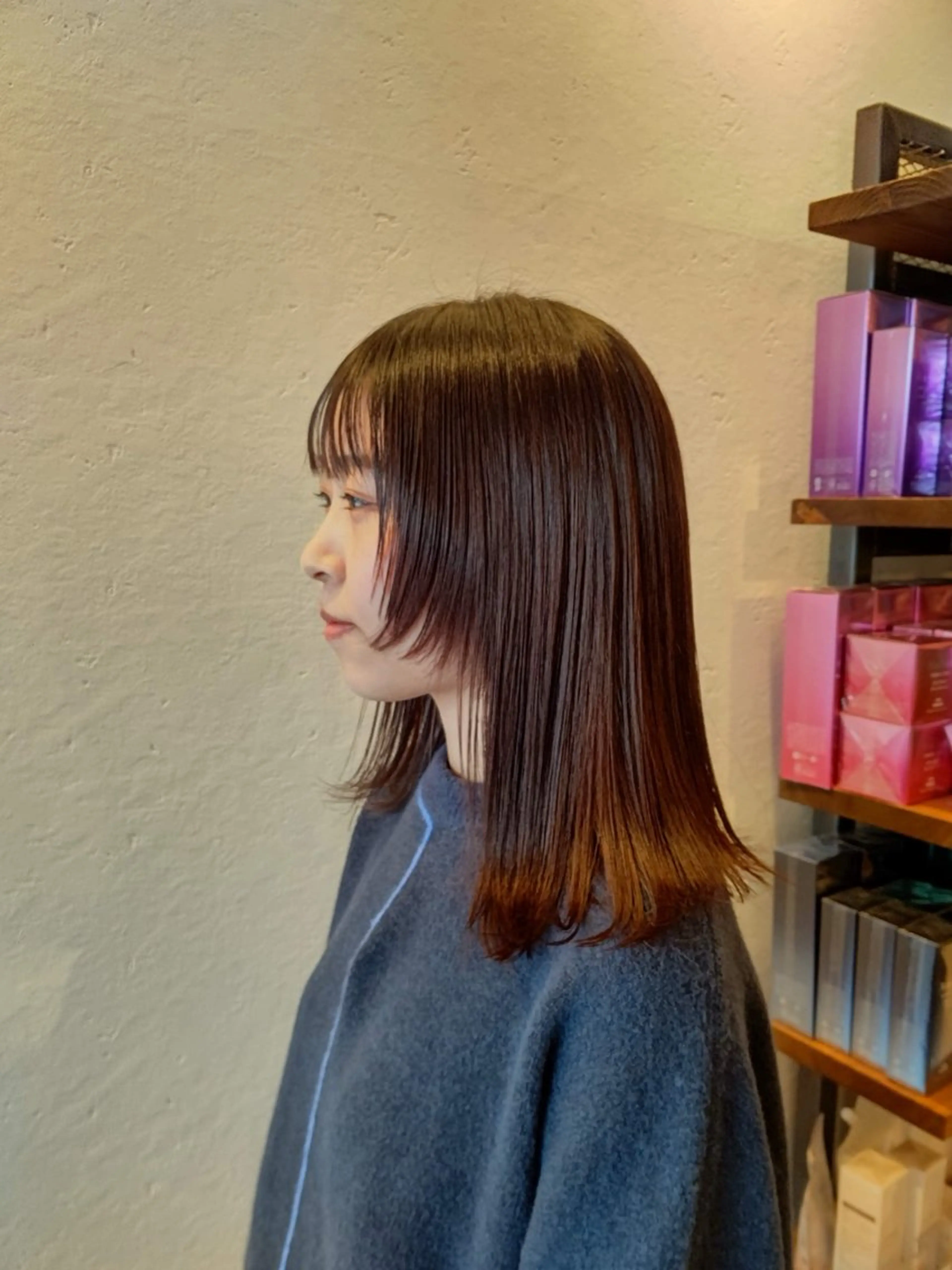 ミディアム レイヤーカット simon🩷半田 カットブリーチモデルのヘアスタイル