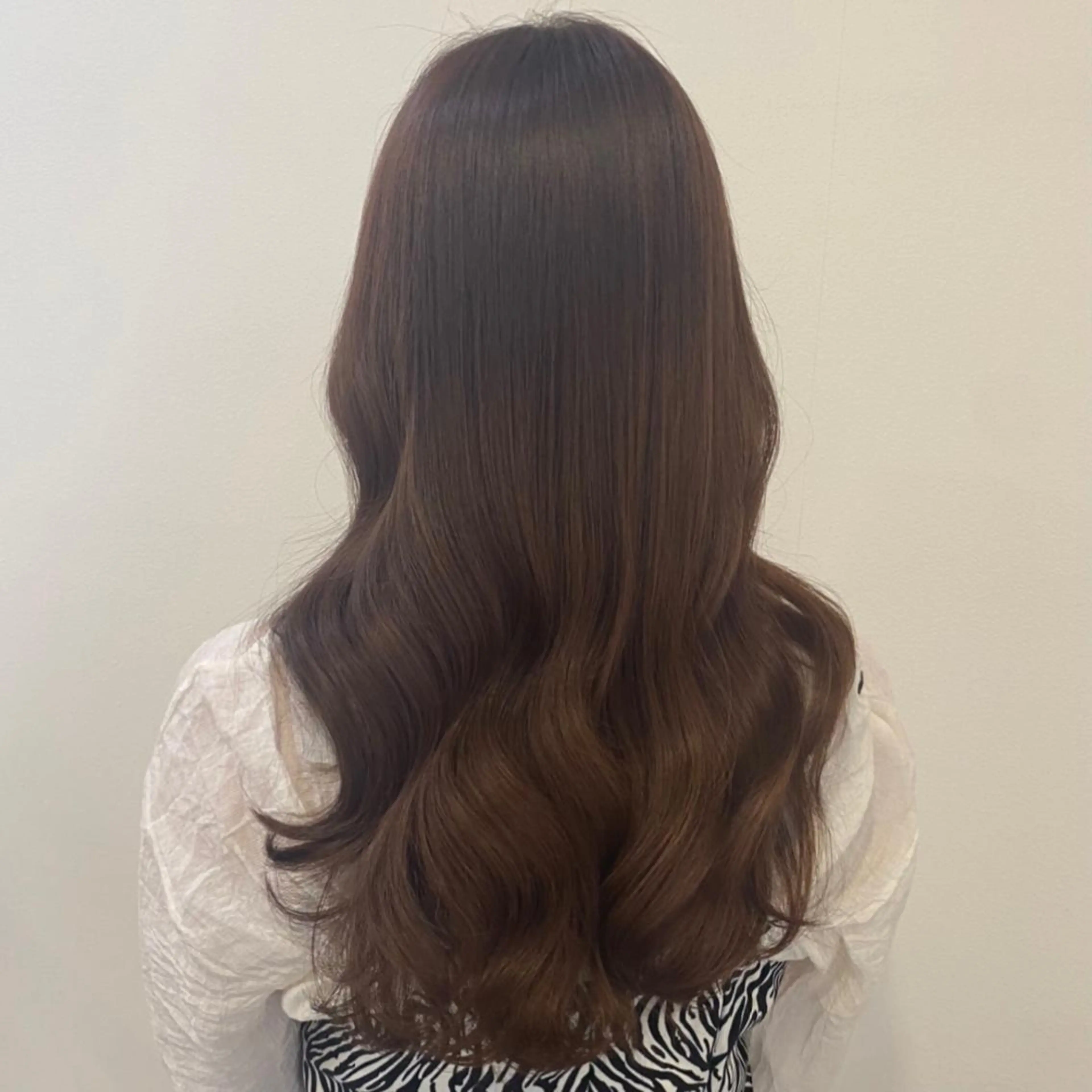 ロング 似合わせ顔まわりカッ ト🩶瀧本美咲のヘアスタイル