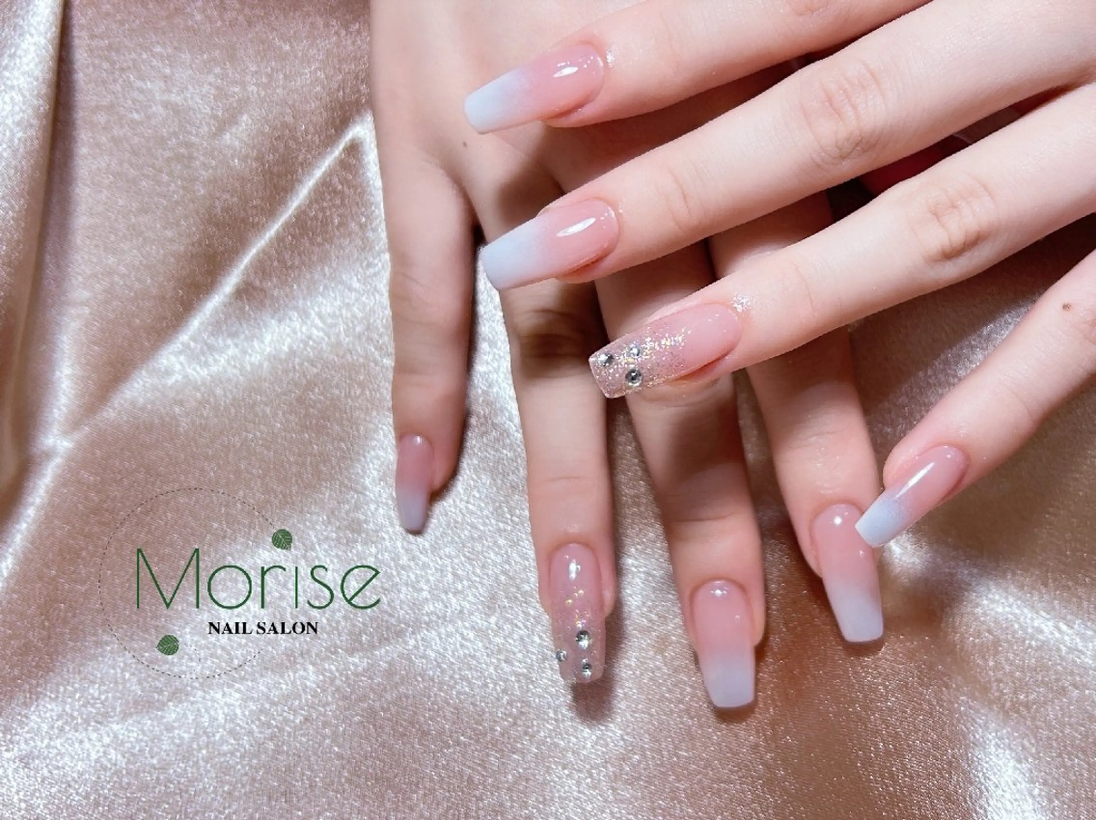 ネイル フットネイル フレンチネイル ジェルネイル ガラスフレンチ 韓国ネイル ハンドネイル ハンドケア MoriseNail 表参道のネイルデザイン