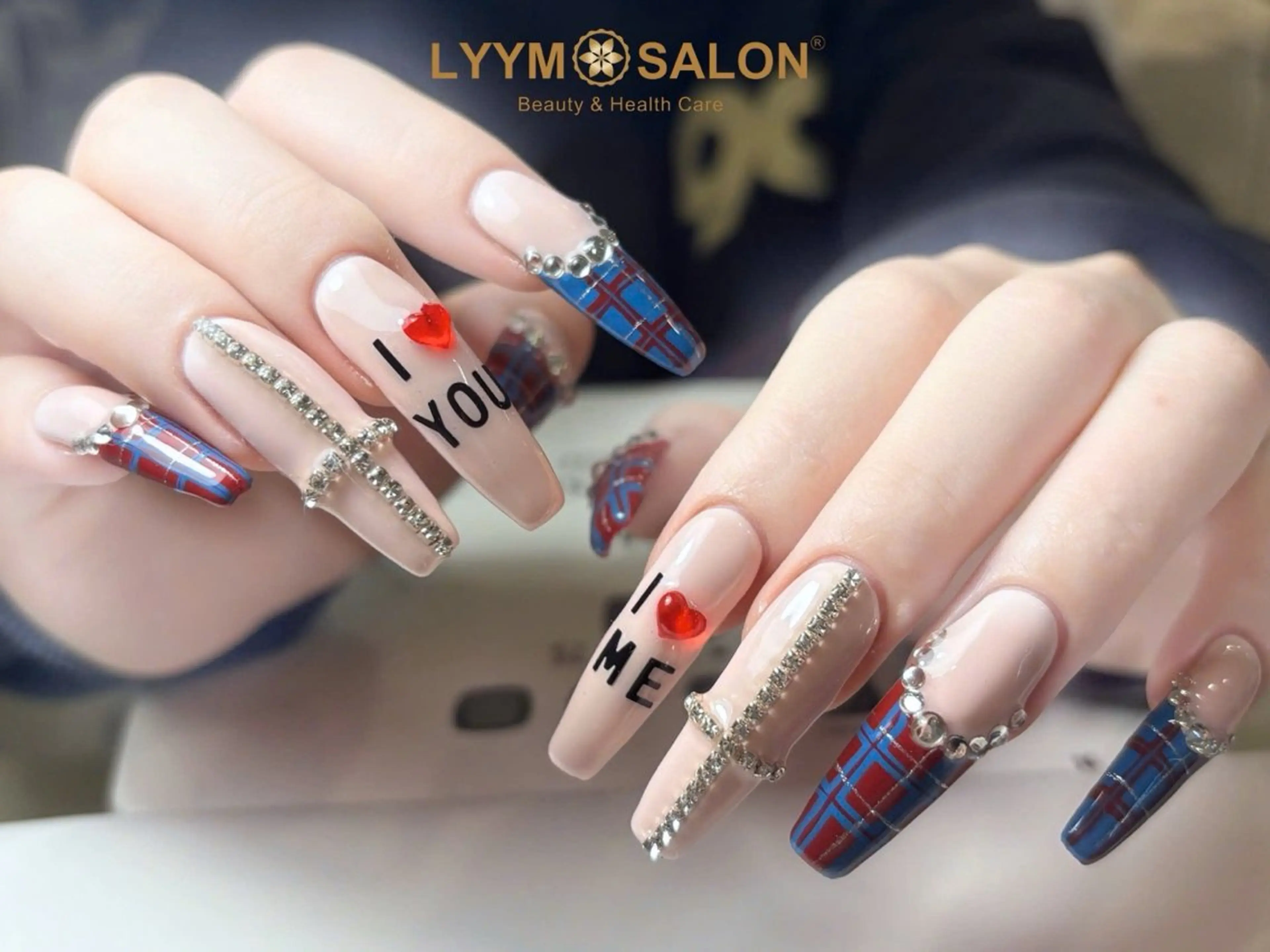 ネイル アートネイル 韓国ネイル ハンドネイル LYYM Salonのネイルデザイン
