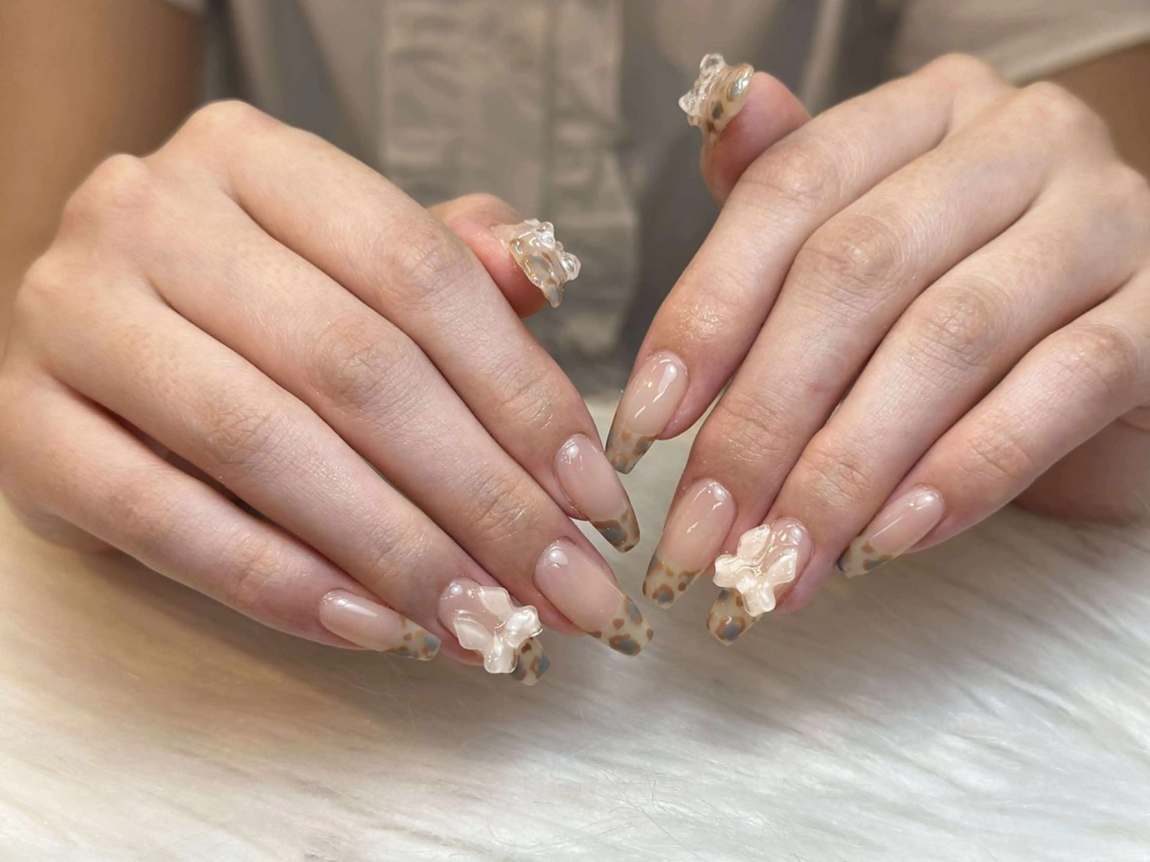 ネイル アートネイル 成人式 ジェルネイル ニュアンスネイル 夏ネイル ハンドネイル Nie Nail Shinokuboのネイルデザイン