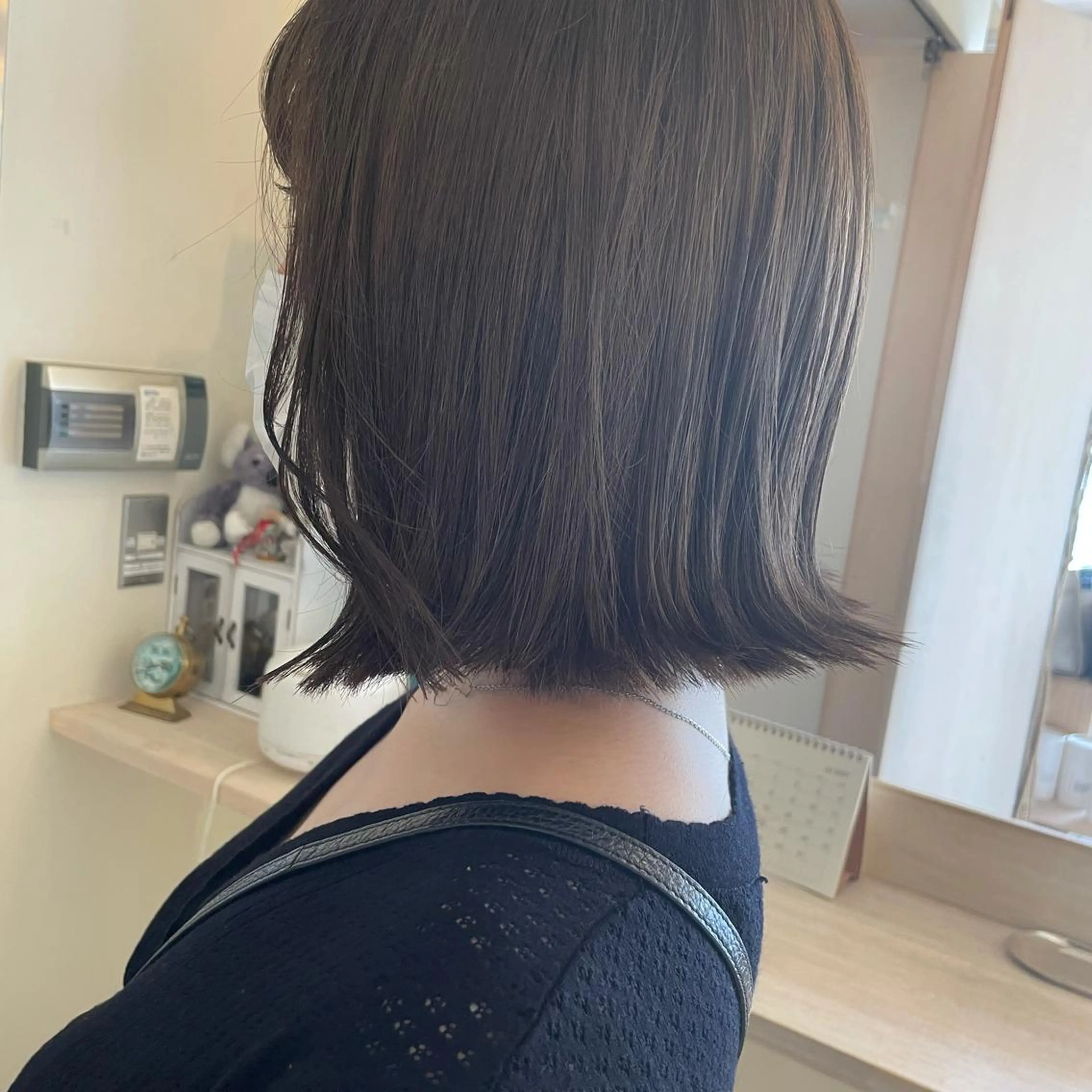 ミディアム ボブ ヘアカラー トリートメント ボブウルフ／ボブ Satsuki【名駅のヘアスタイル