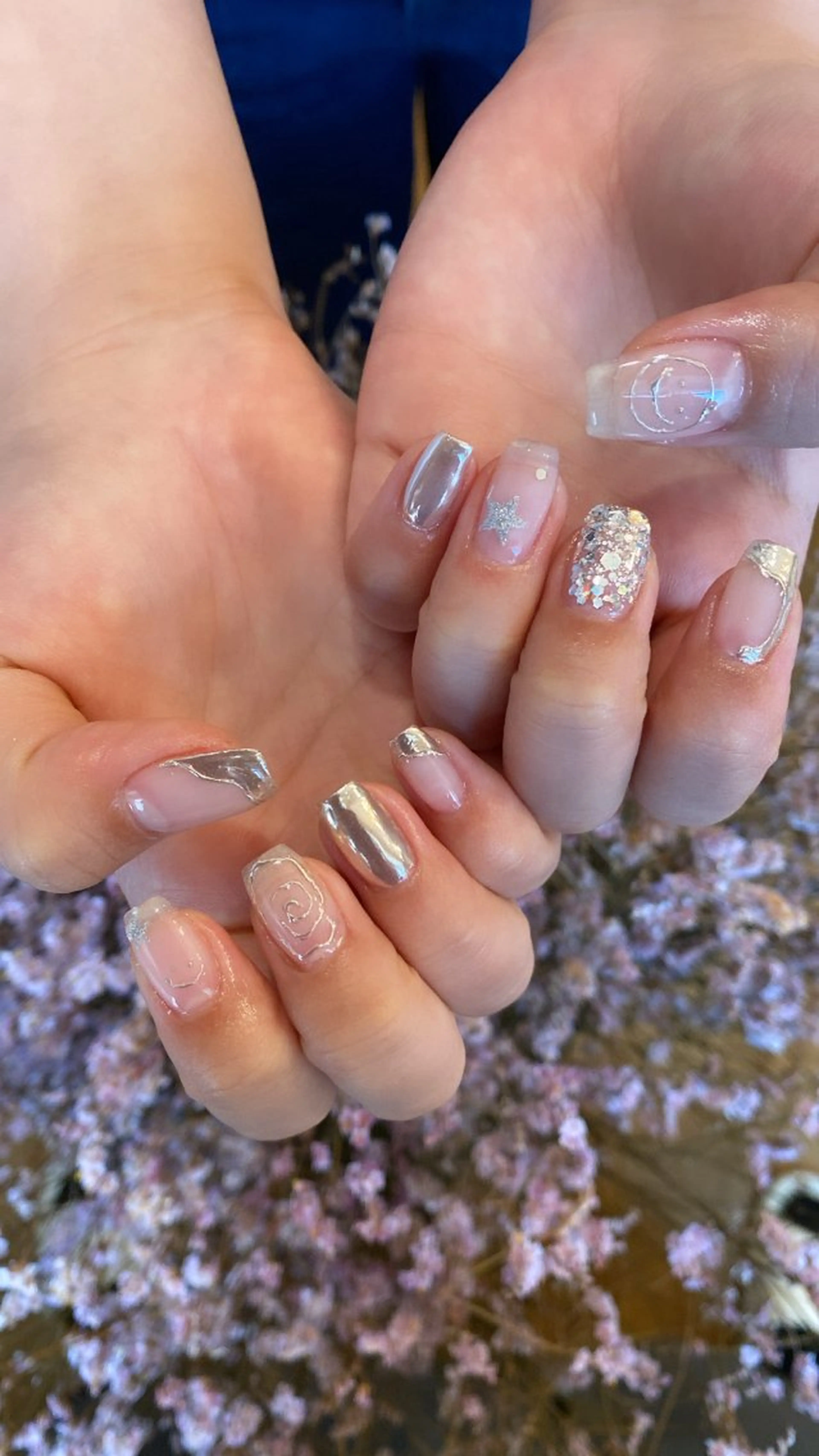 ネイル crystal ⭐︎ colorのネイルデザイン