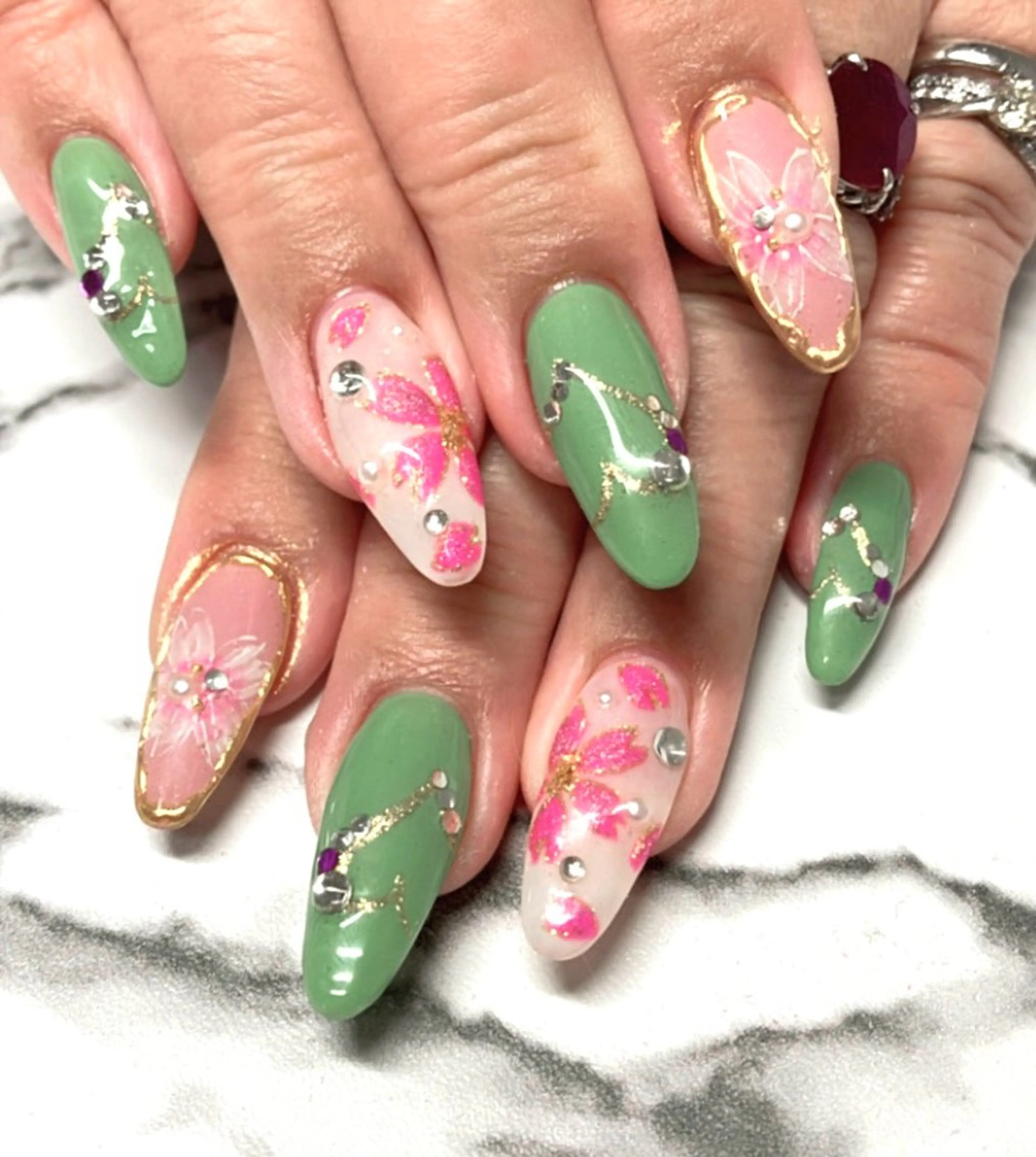 ネイル KAONAIL 【Sakurai】のネイルデザイン