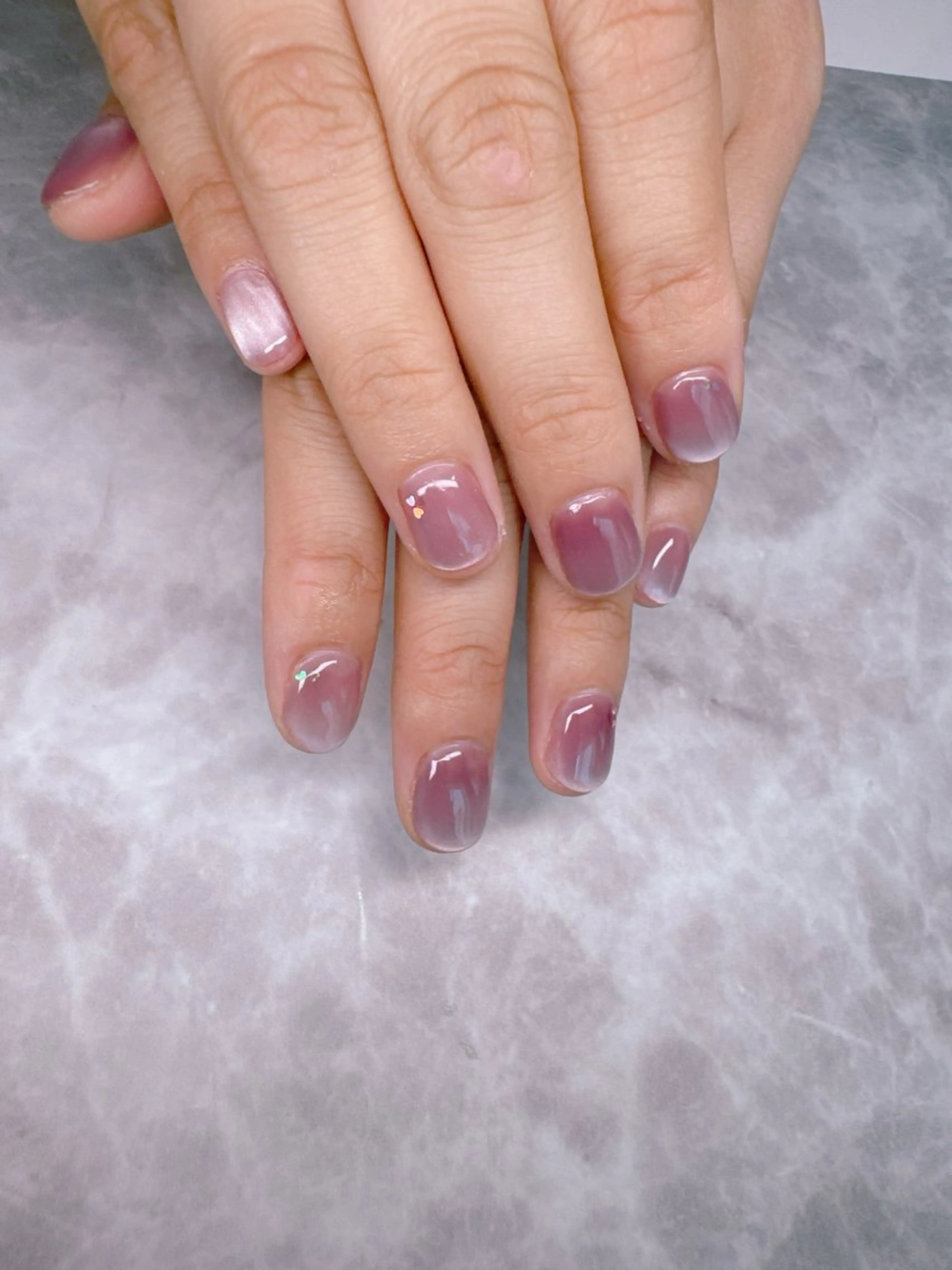 ネイル ハート ハンドネイル olim nailspaceのネイルデザイン