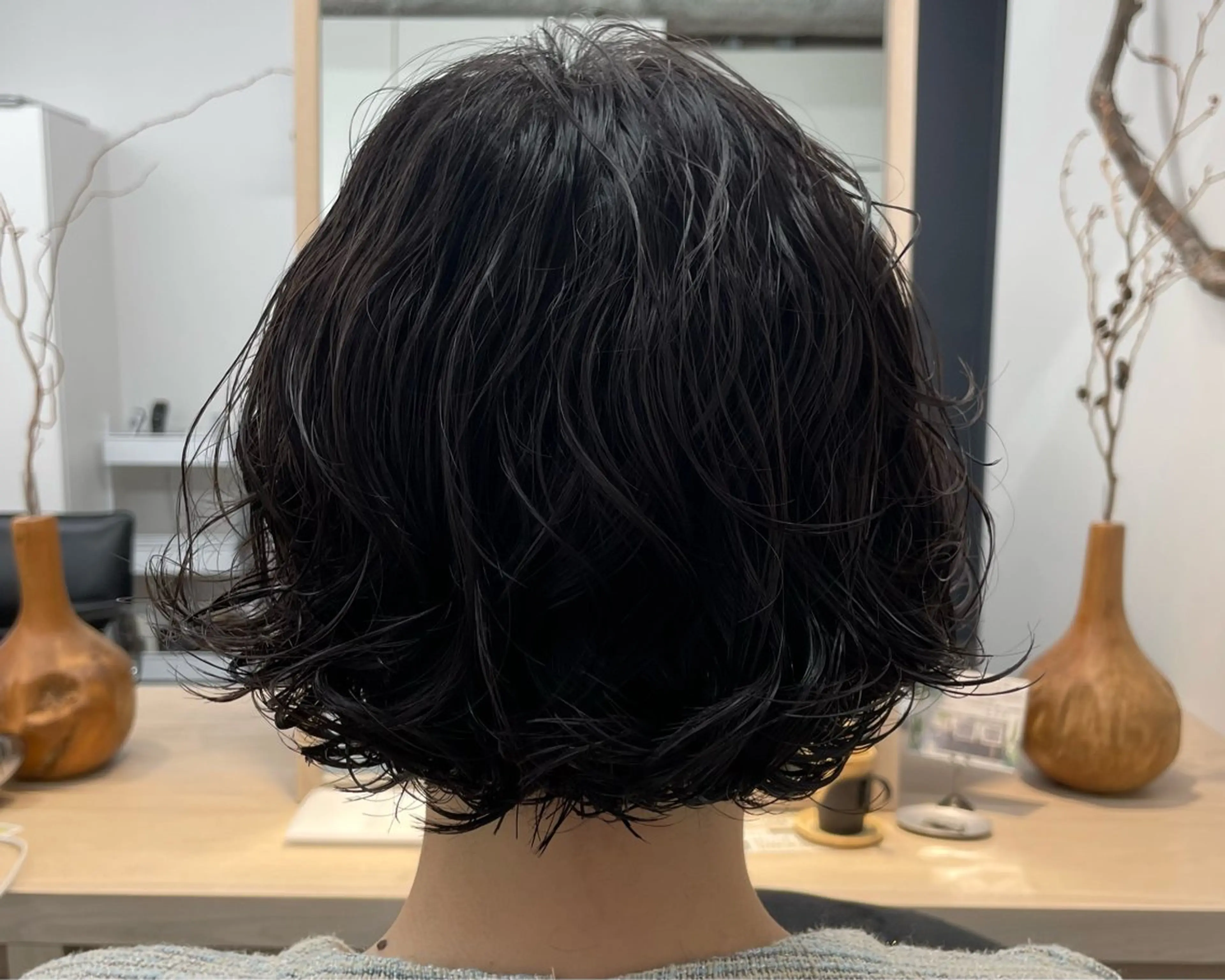ショート 髪質改善 レイヤーカット ショートヘア ウルフカット カット パーマ レイヤーパーマ/ ショートパーマ/横浜のヘアスタイル