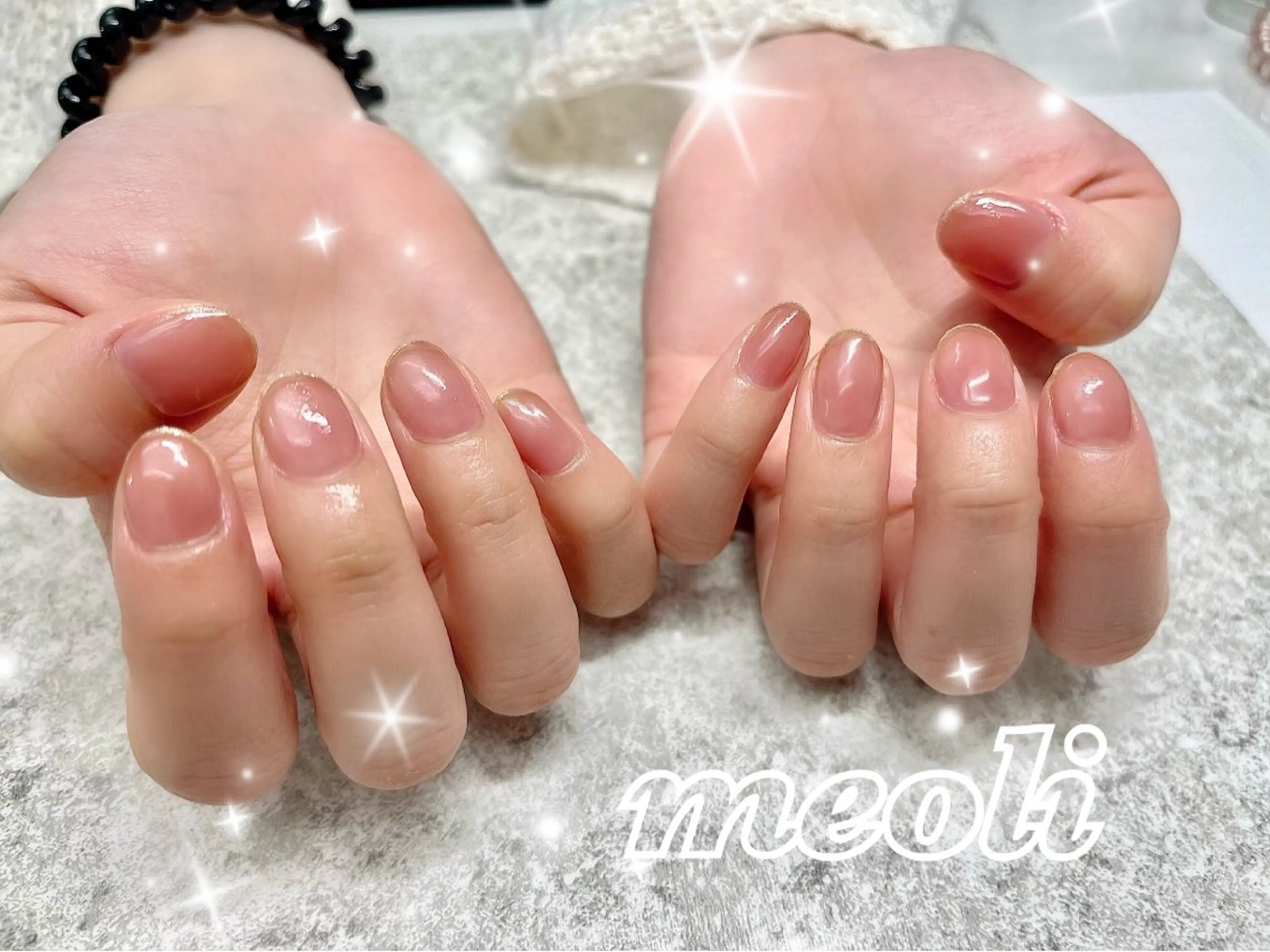 ネイル ゴールド ラメ(グリッター) 赤色 シルバー ハンドネイル nail salon meoli　アヤのネイルデザイン