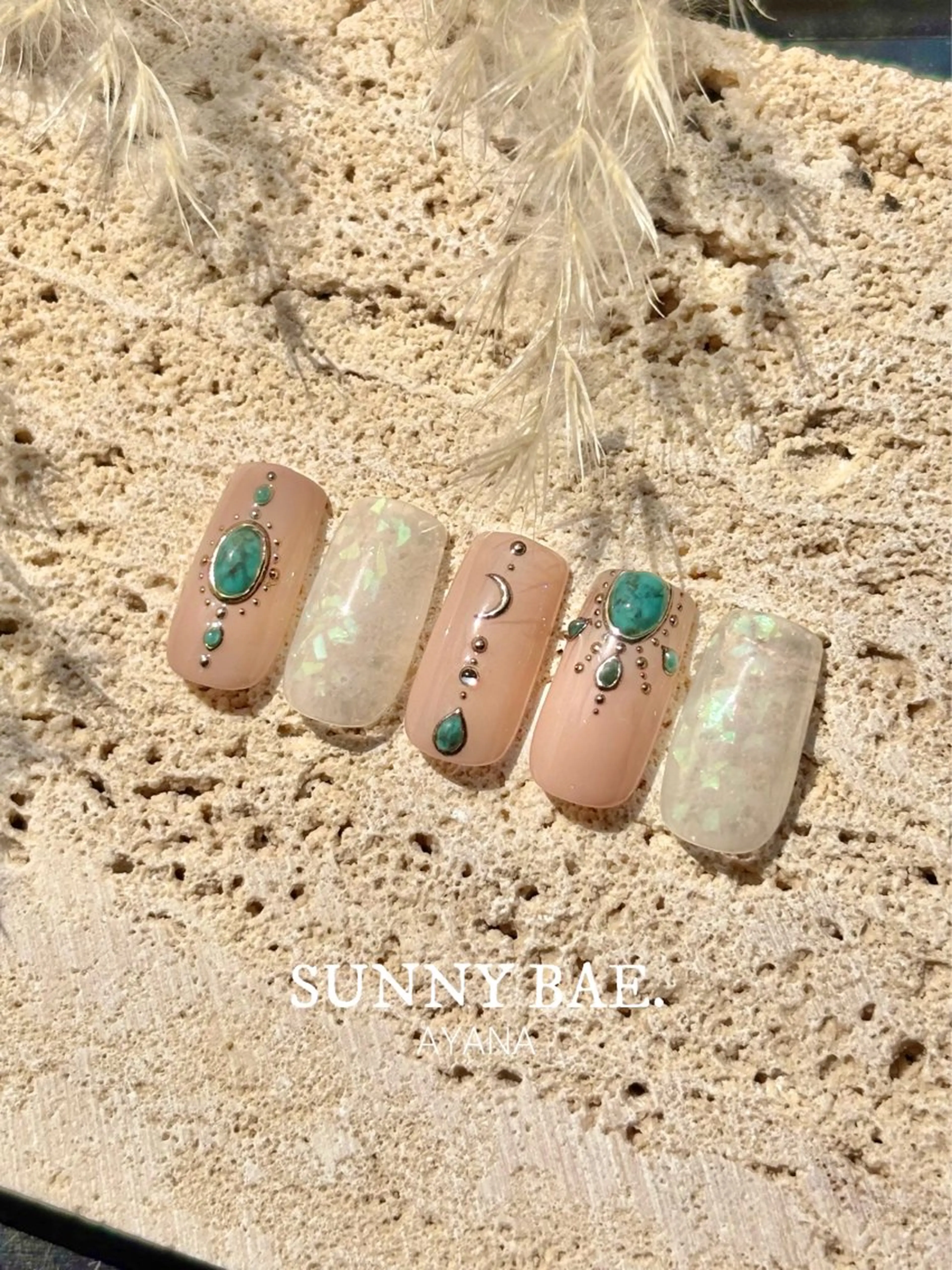 ネイル SUNNY BAE. 🌼AYANAのネイルデザイン