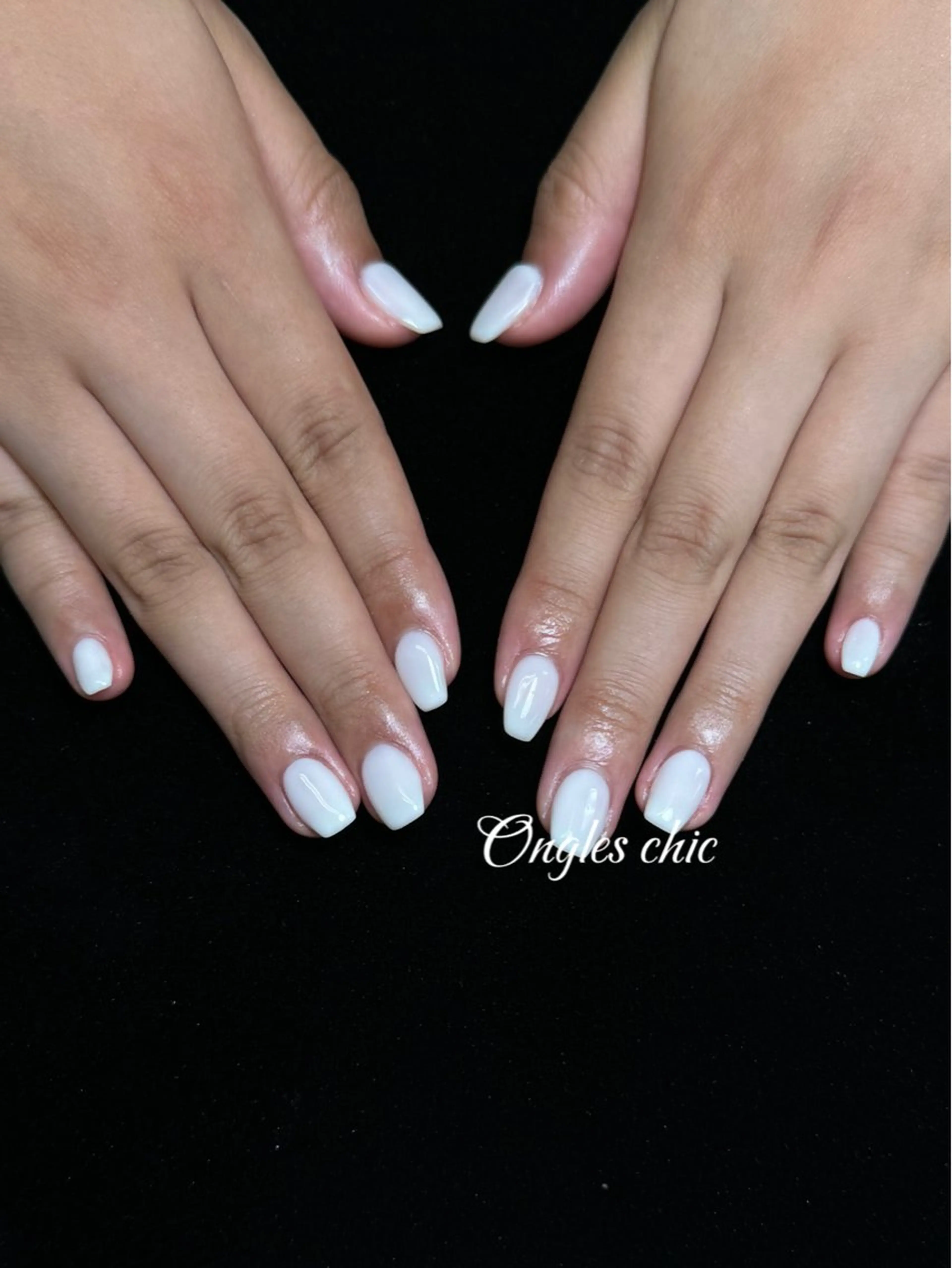 ネイル ハンドネイル ハンドケア ongles chicのネイルデザイン