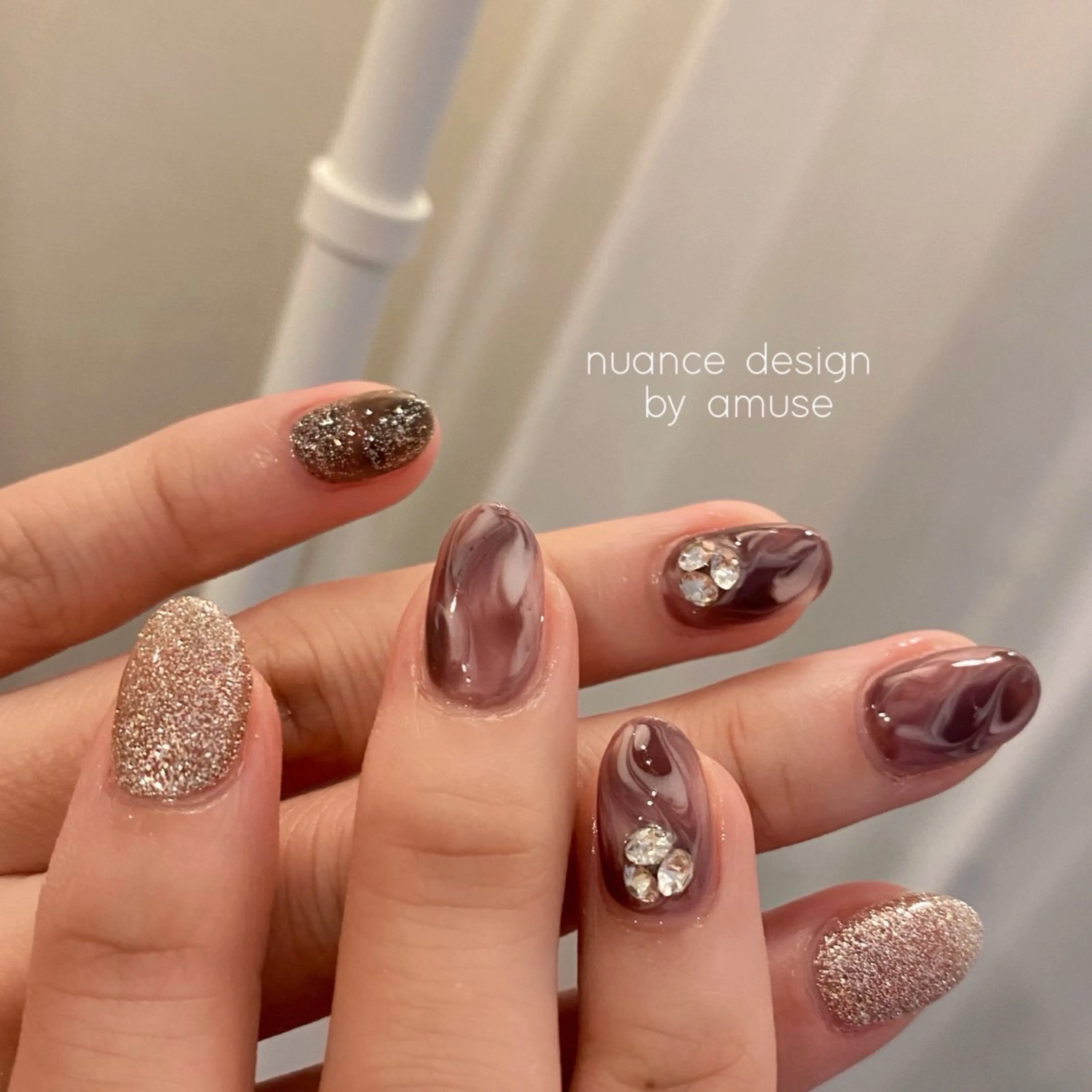 ネイル 成人式 ニュアンスネイル nail amuseのネイルデザイン