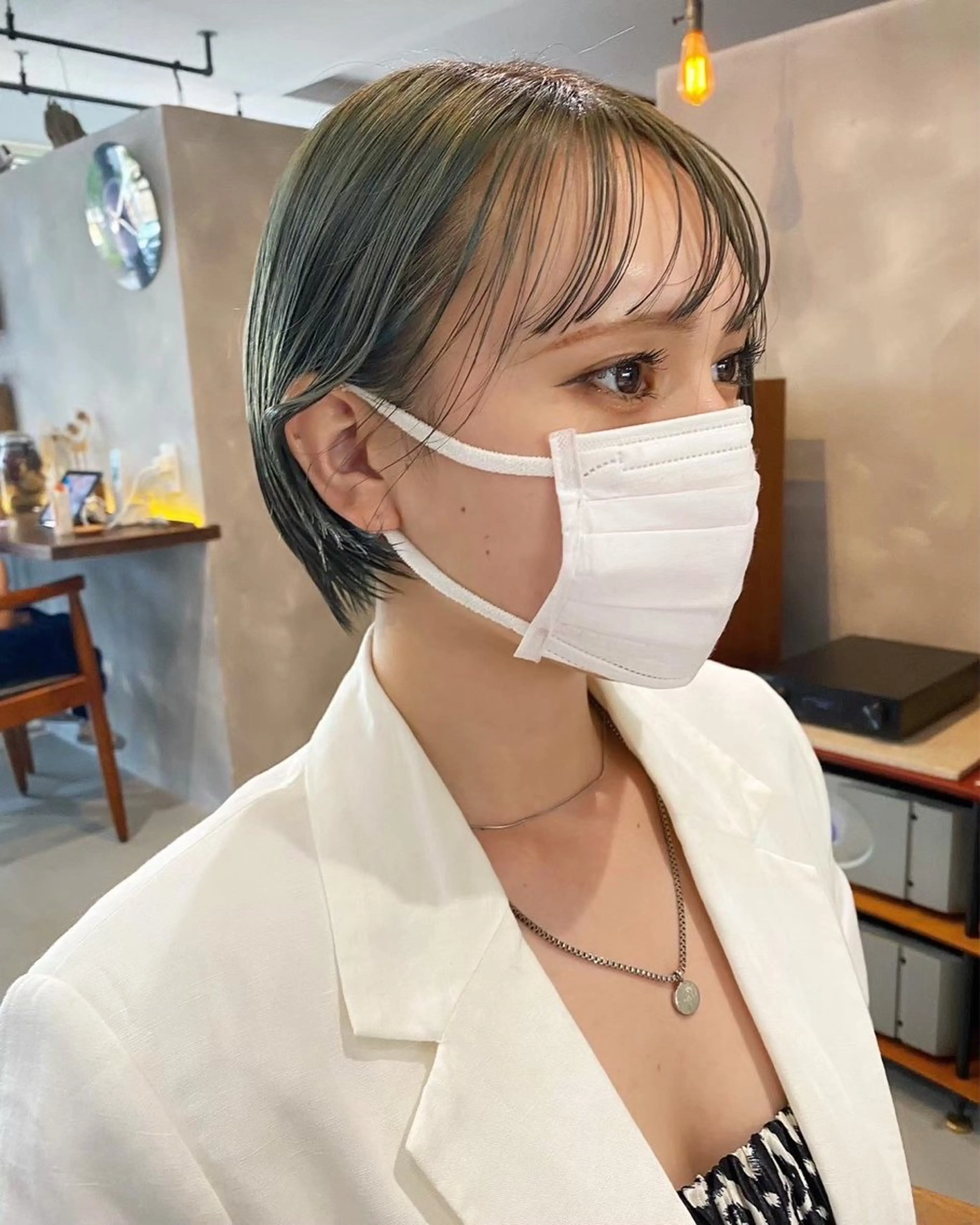 ショート カラー ブリーチ 透明感カラー LS HAIR所属・石井 大空のヘアスタイル