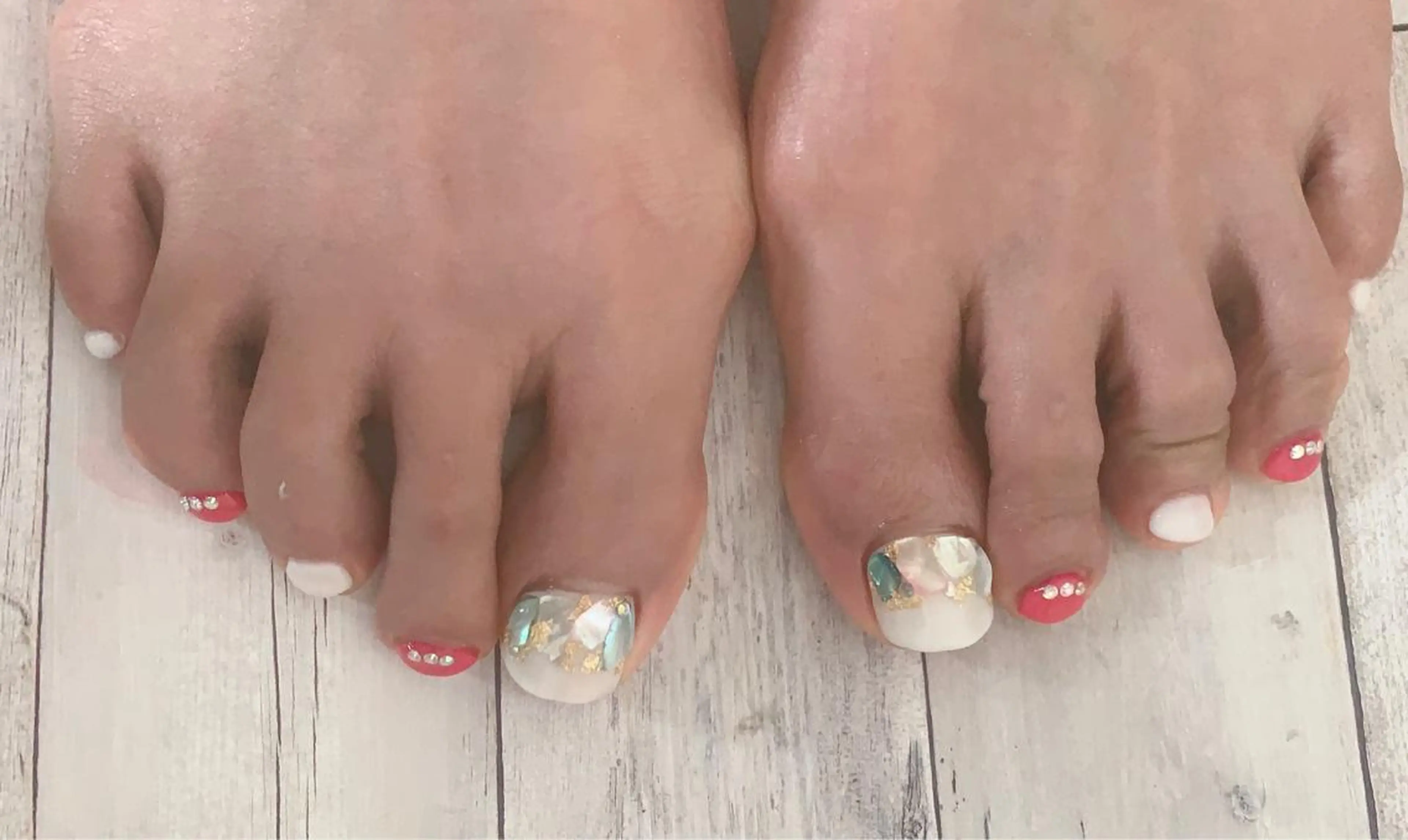 ネイル nico.nico.mark NAIL所属・小林 梓のエステ・リラクイメージ