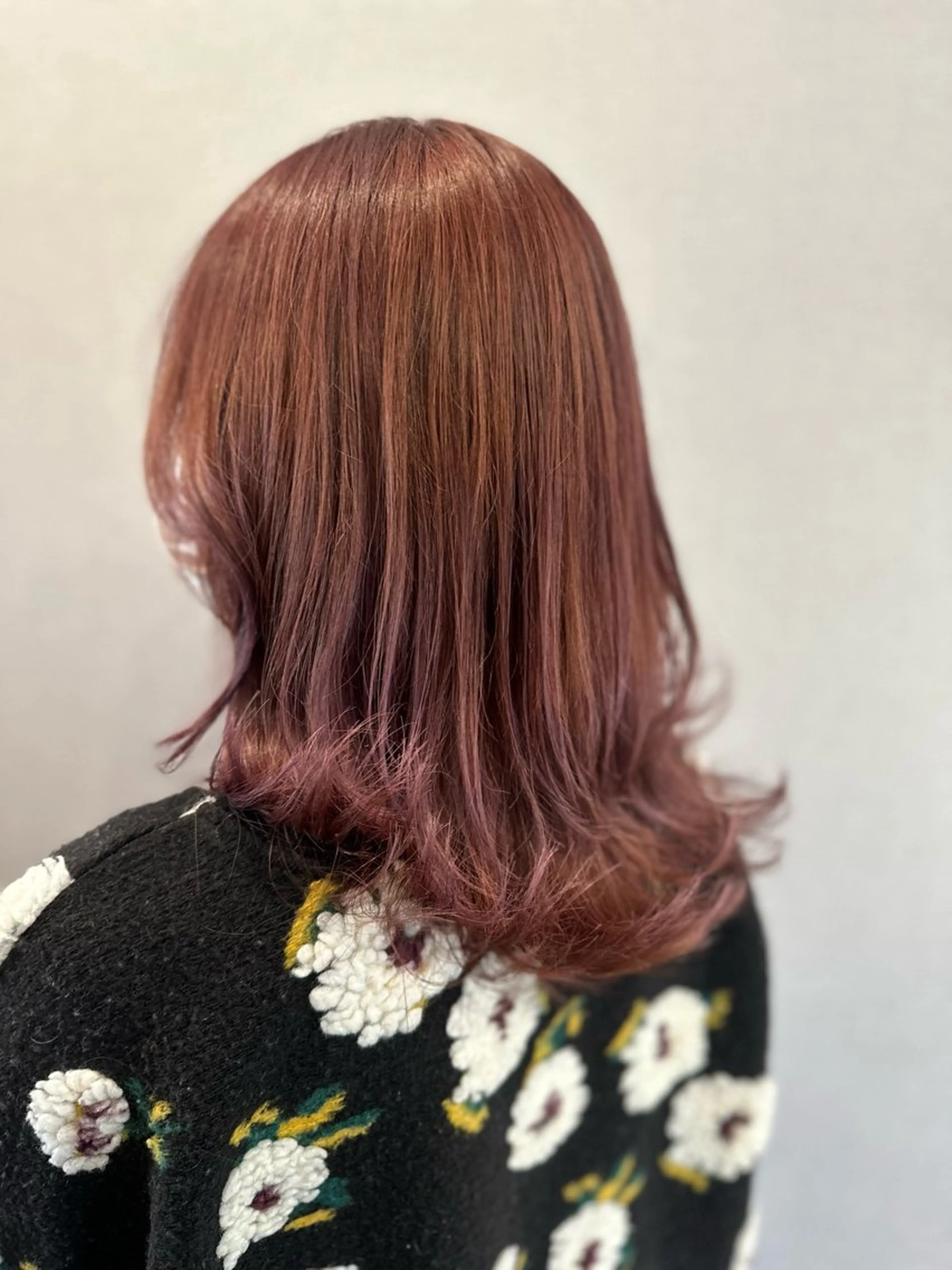 ミディアム カラー カット ヘアカラー トリートメント K Harukaのヘアスタイル