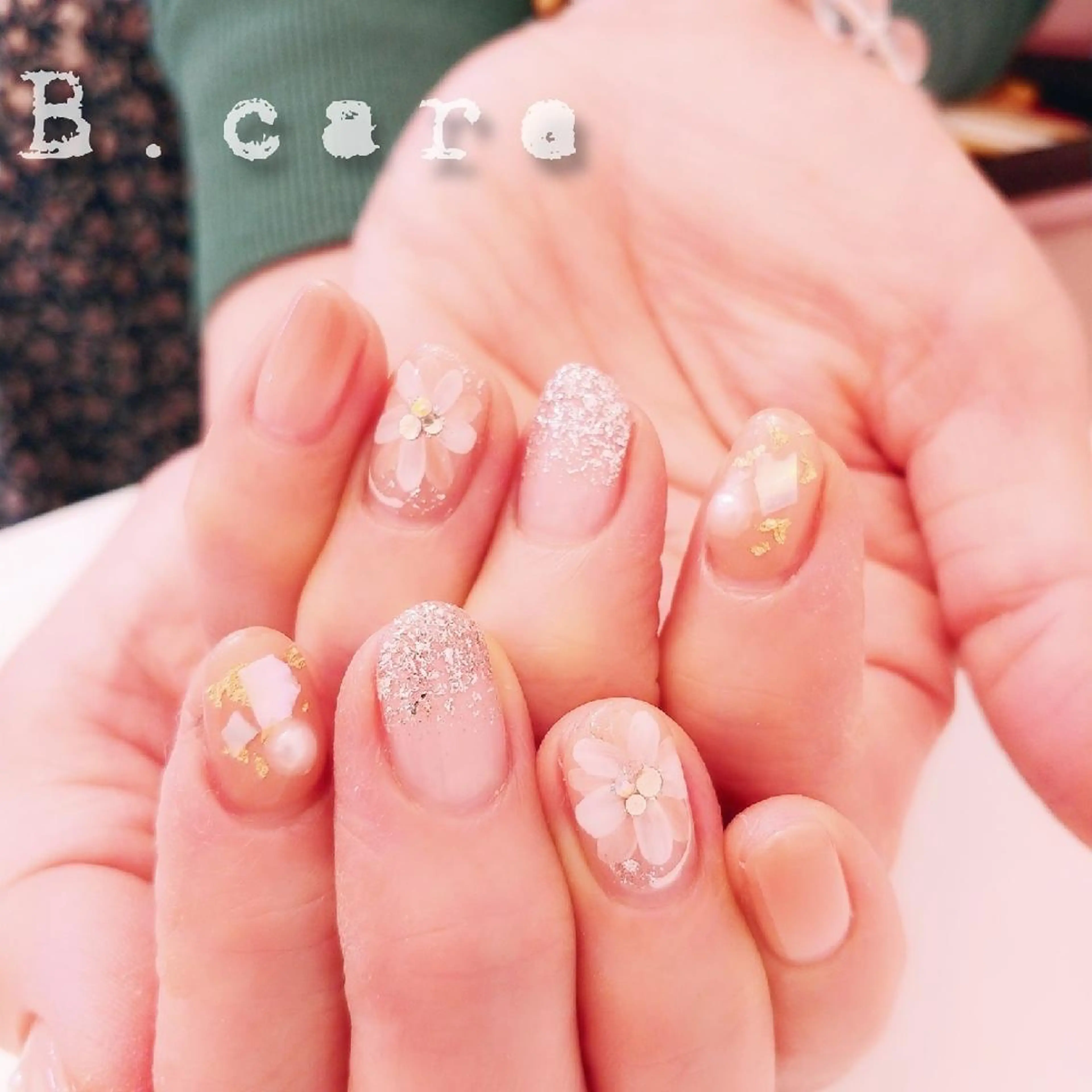 ネイル B.care自由ヶ丘所属・早坂  のネイルデザイン