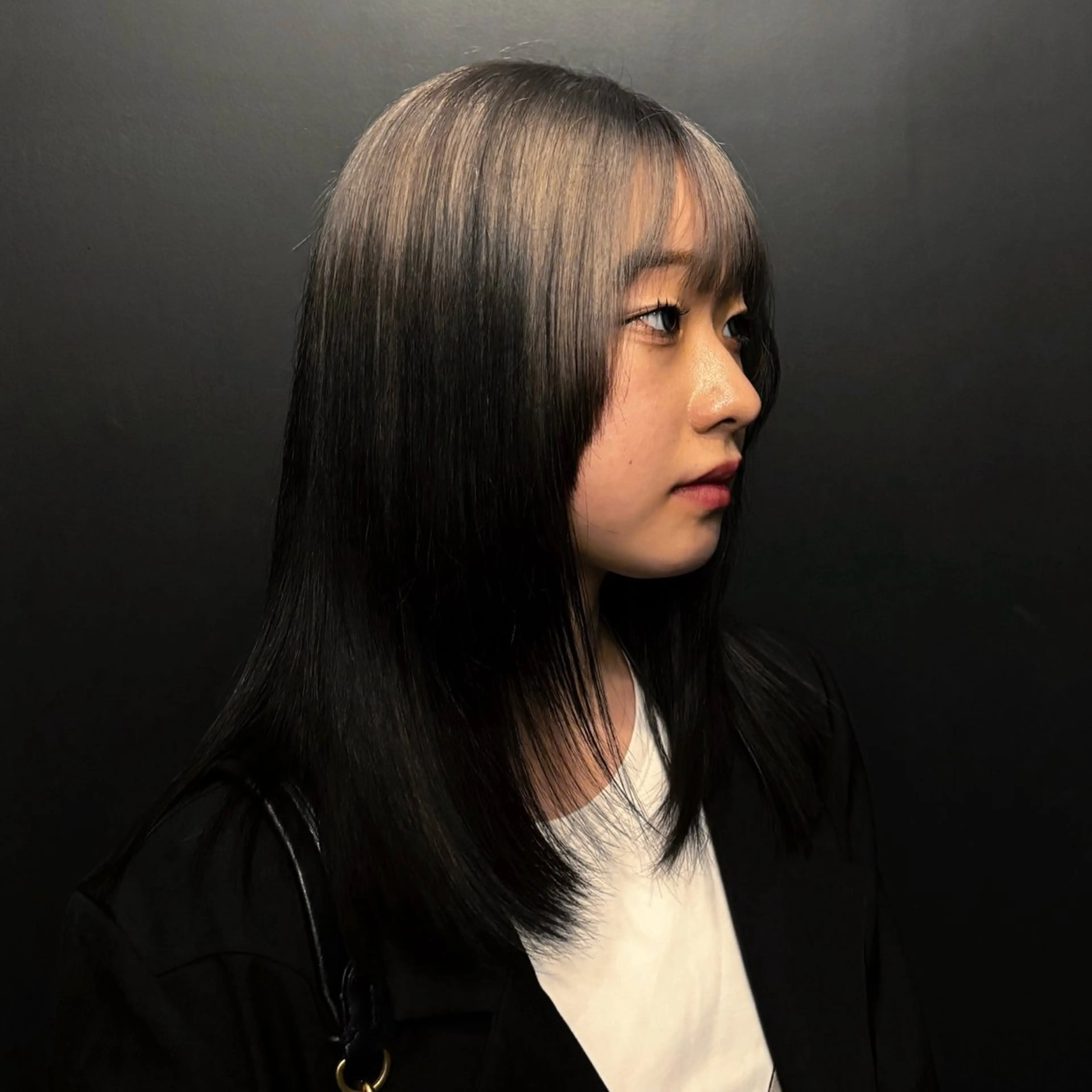 セミロング ヘアカラー ニュアンスヘア ★リョウカ★のヘアスタイル