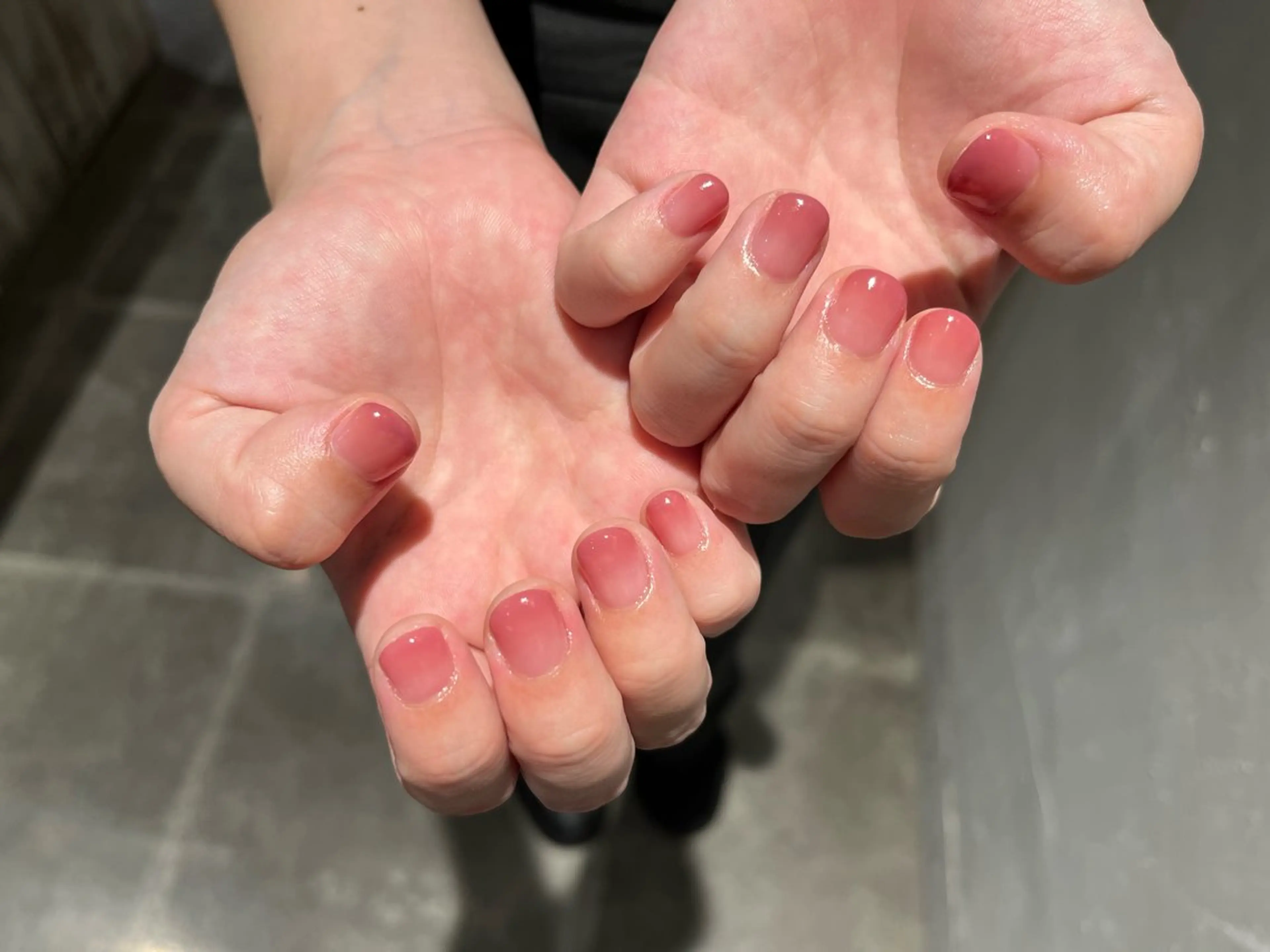 ネイル グラデーション ピンク MODE K's🧸 tanakaのネイルデザイン