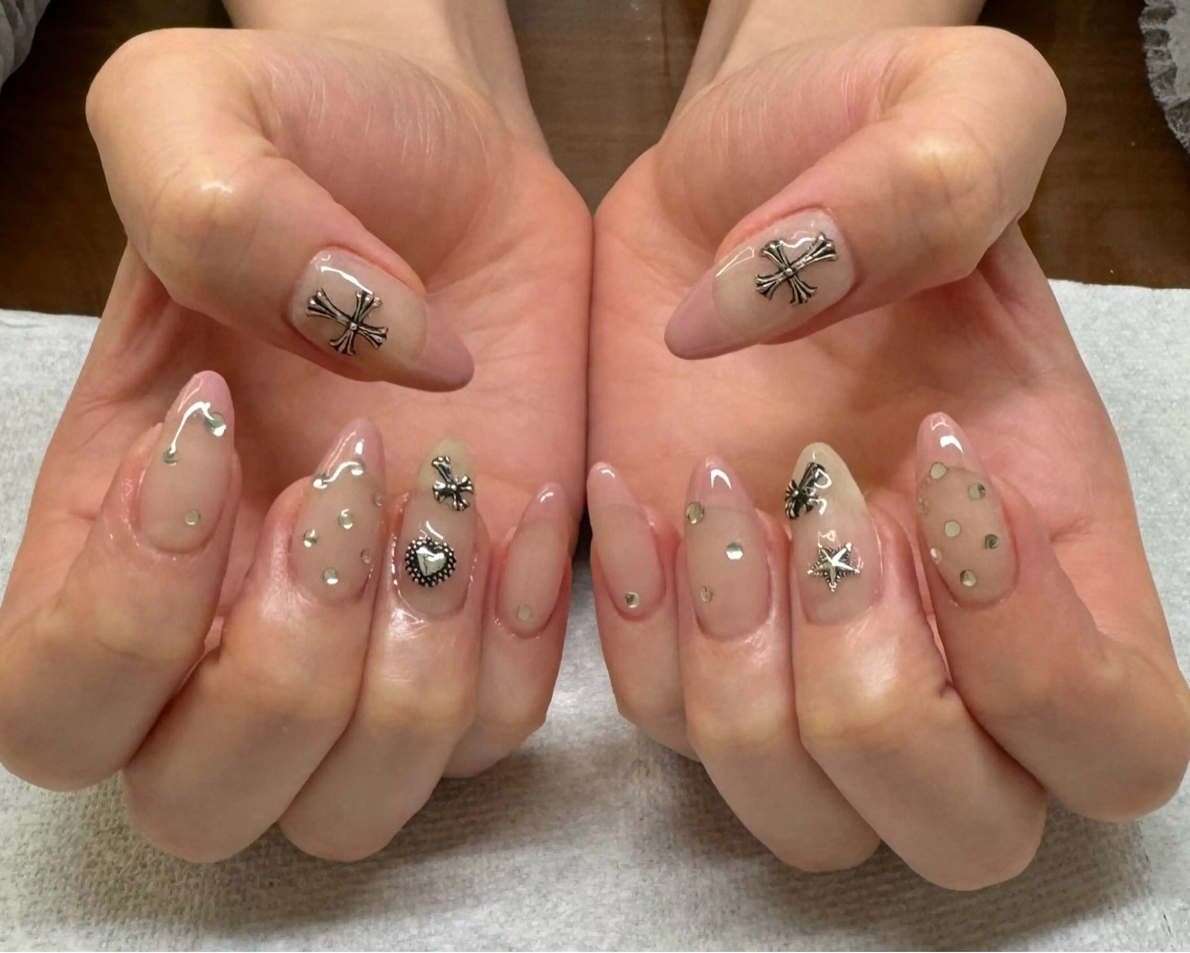 ネイル ハンドネイル nail_era_ ainaのネイルデザイン