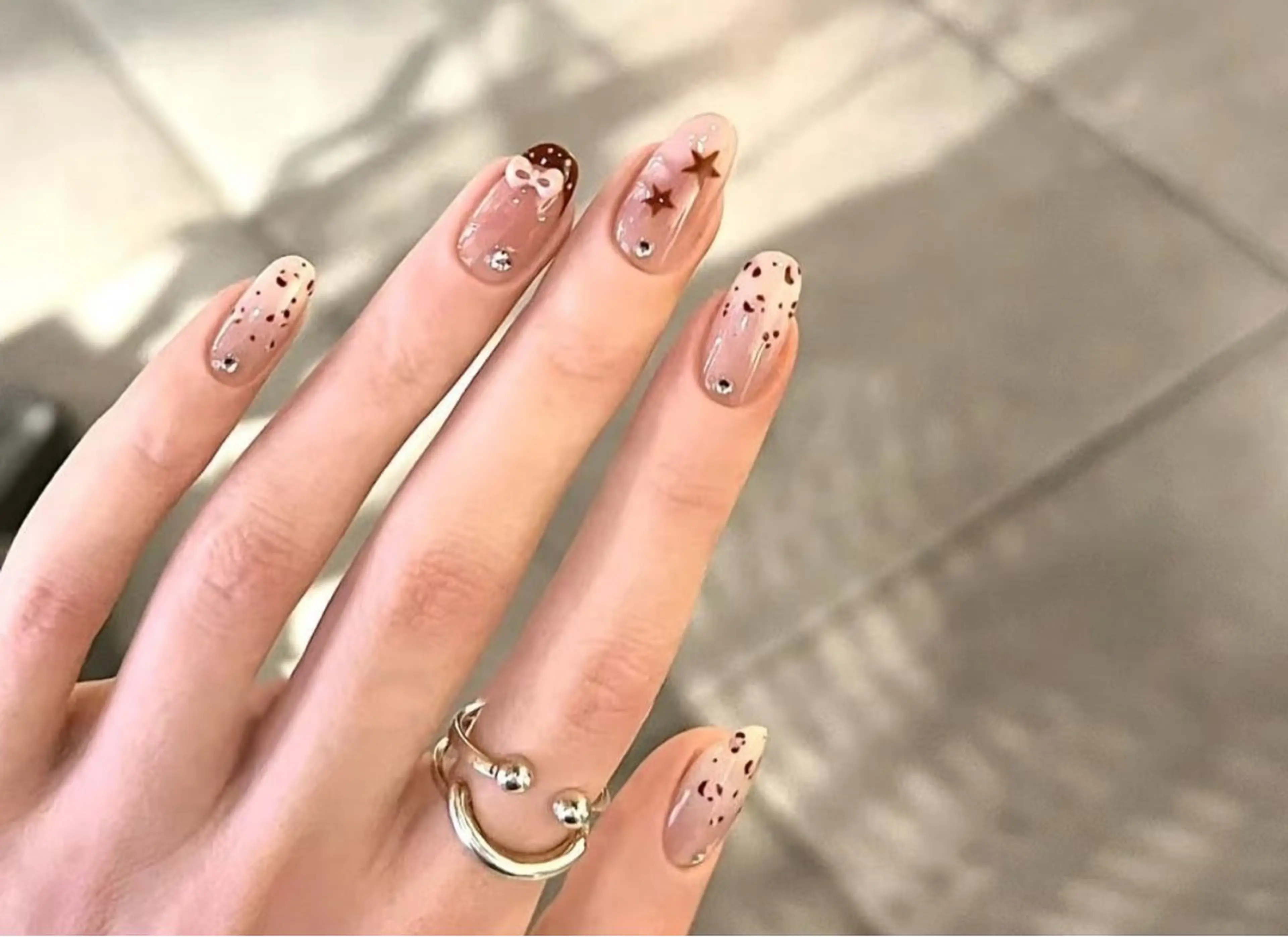 ネイル アートネイル グラデーション マグネットネイル リボン ハンドネイル MIYUKI Salonのネイルデザイン