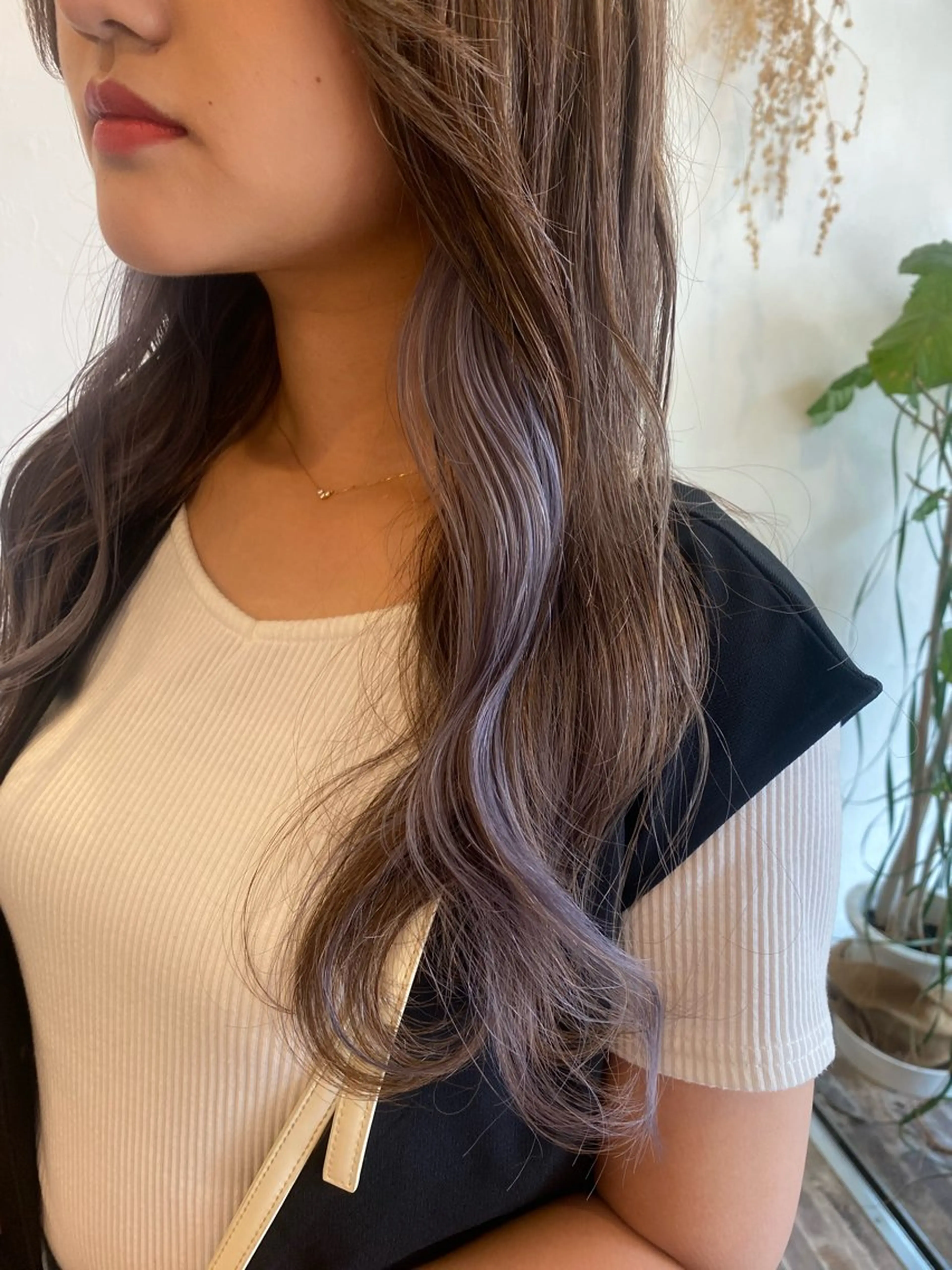 ロング ヘアカラー botan🦖*･ amiのヘアスタイル