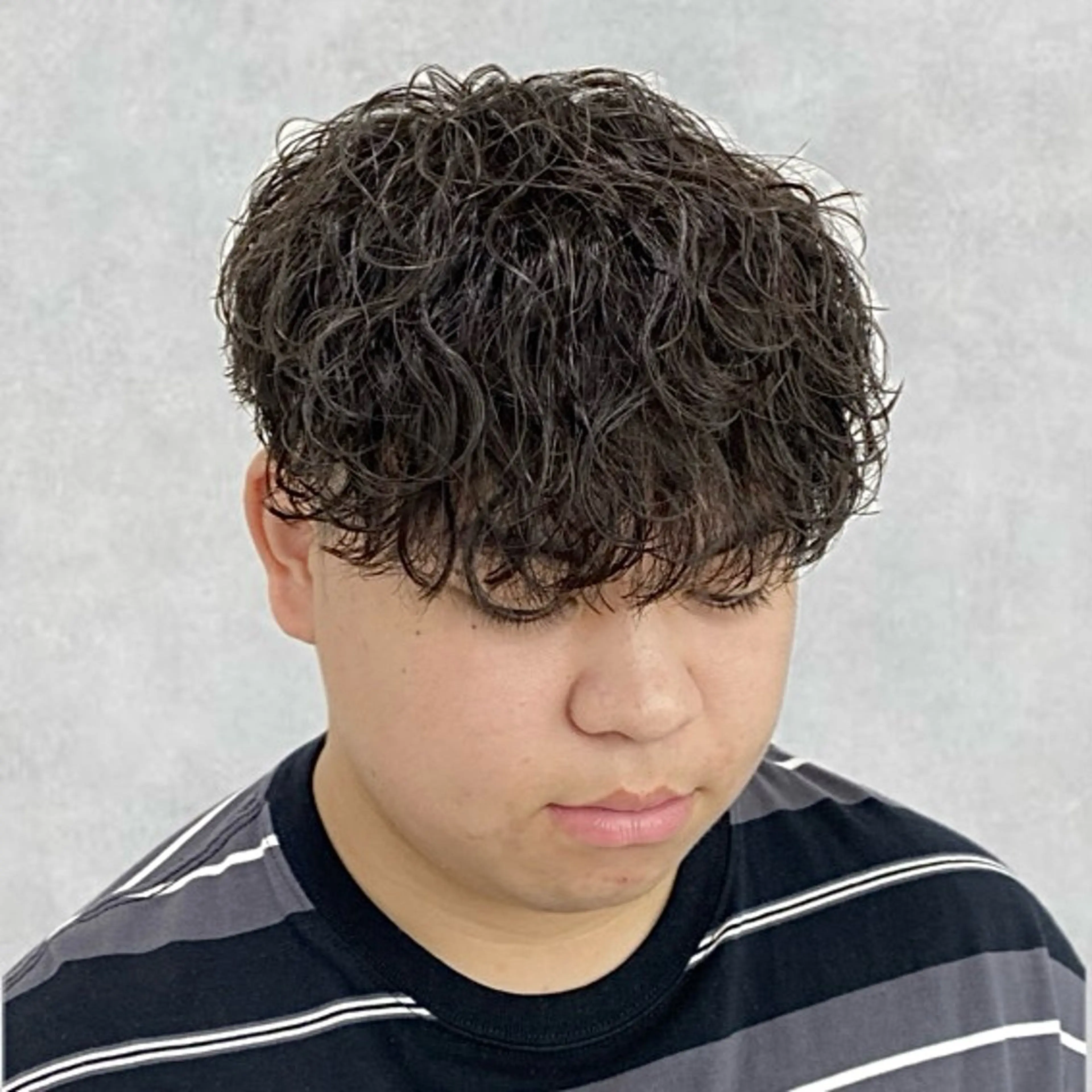 ショート パーマ メンズ マッシュ メンズパーマ 学生(メンズ向け) 刈り上げ 波巻きパーマ JiN HAiR所属・立川メンズパーマ職人 /MASAのヘアスタイル