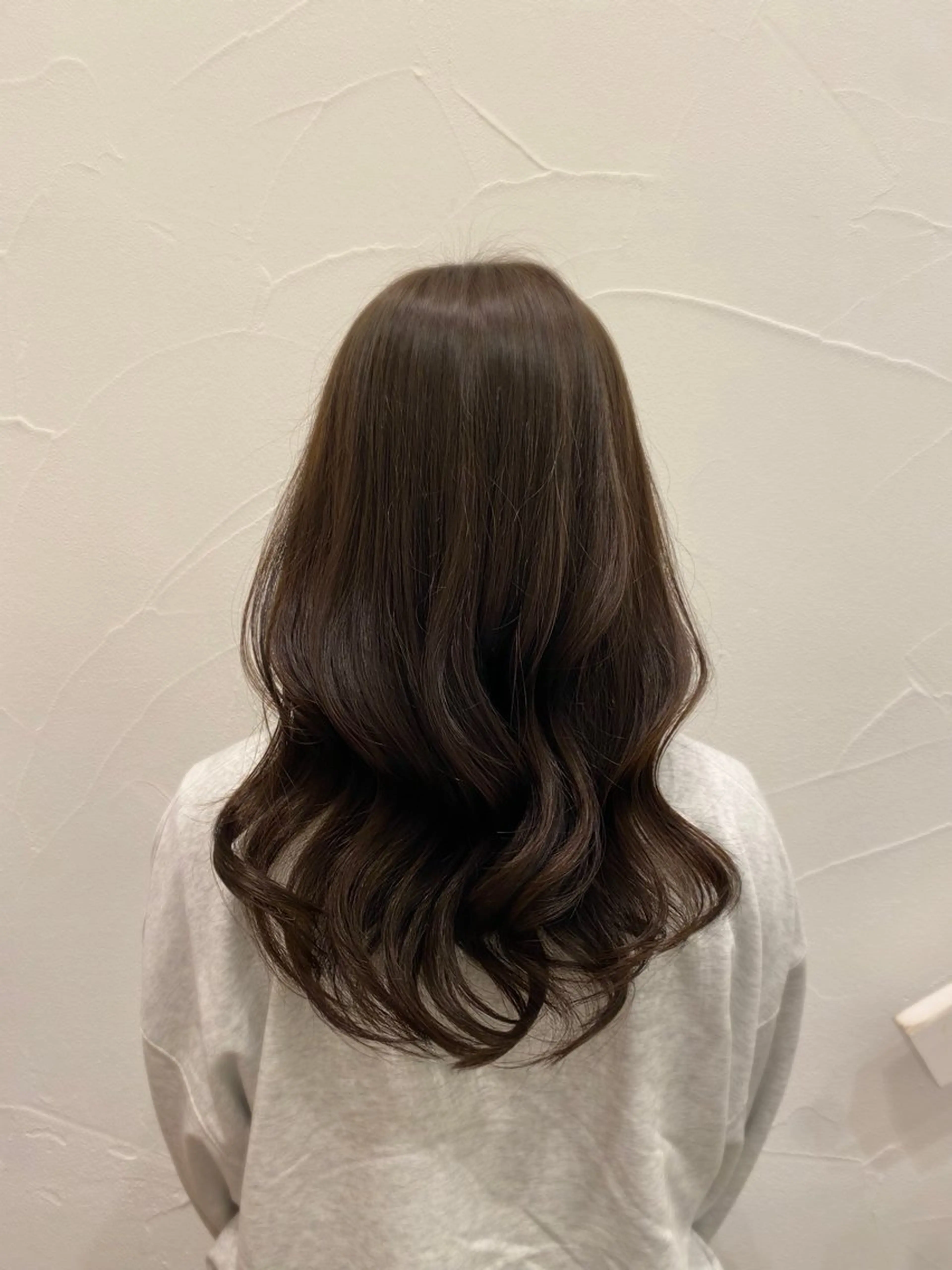 セミロング カラー ヘアカラー Ash中目黒店 榊間茜のヘアスタイル