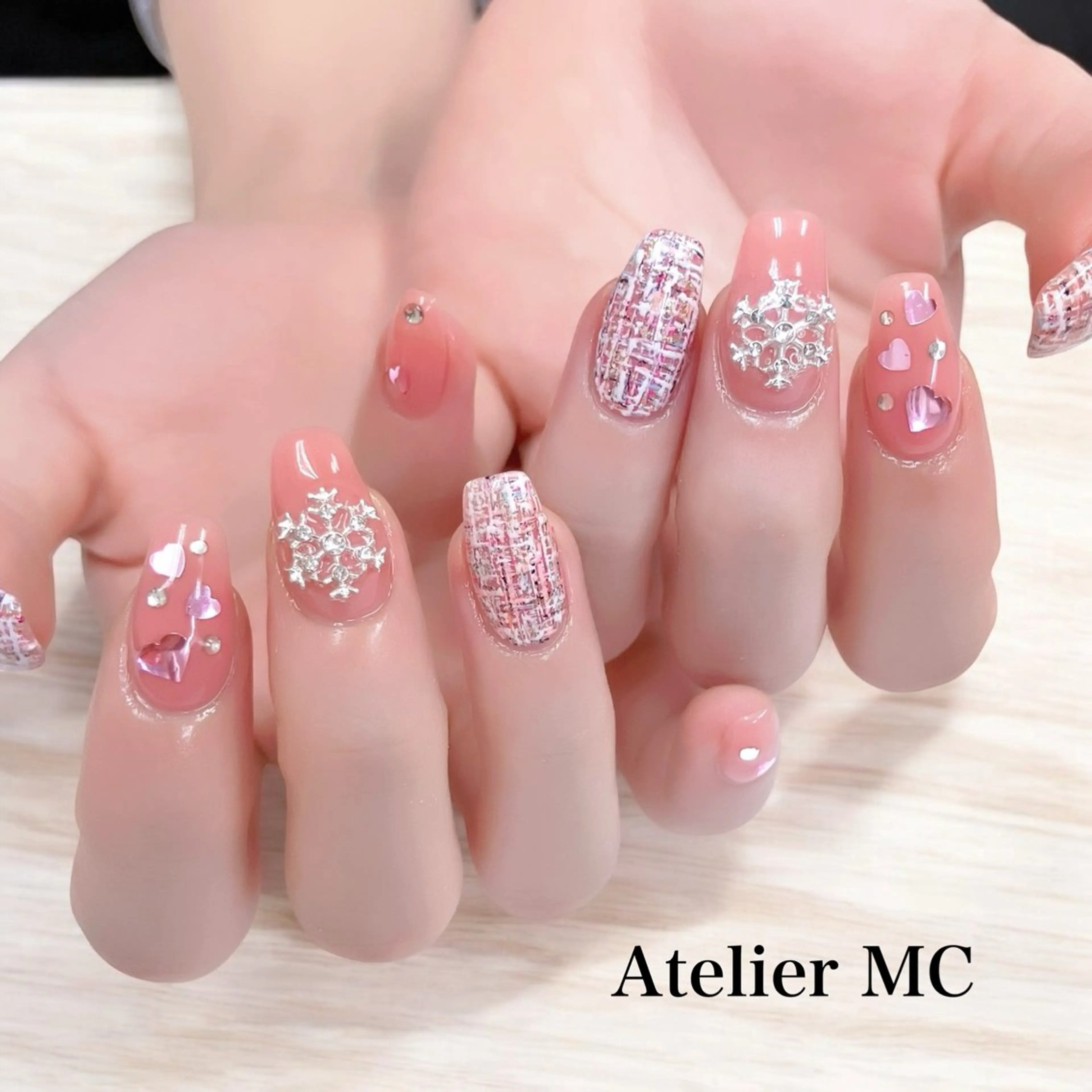 ネイル ハンドネイル アトリエ エムシー 【新富町・東銀座】のネイルデザイン