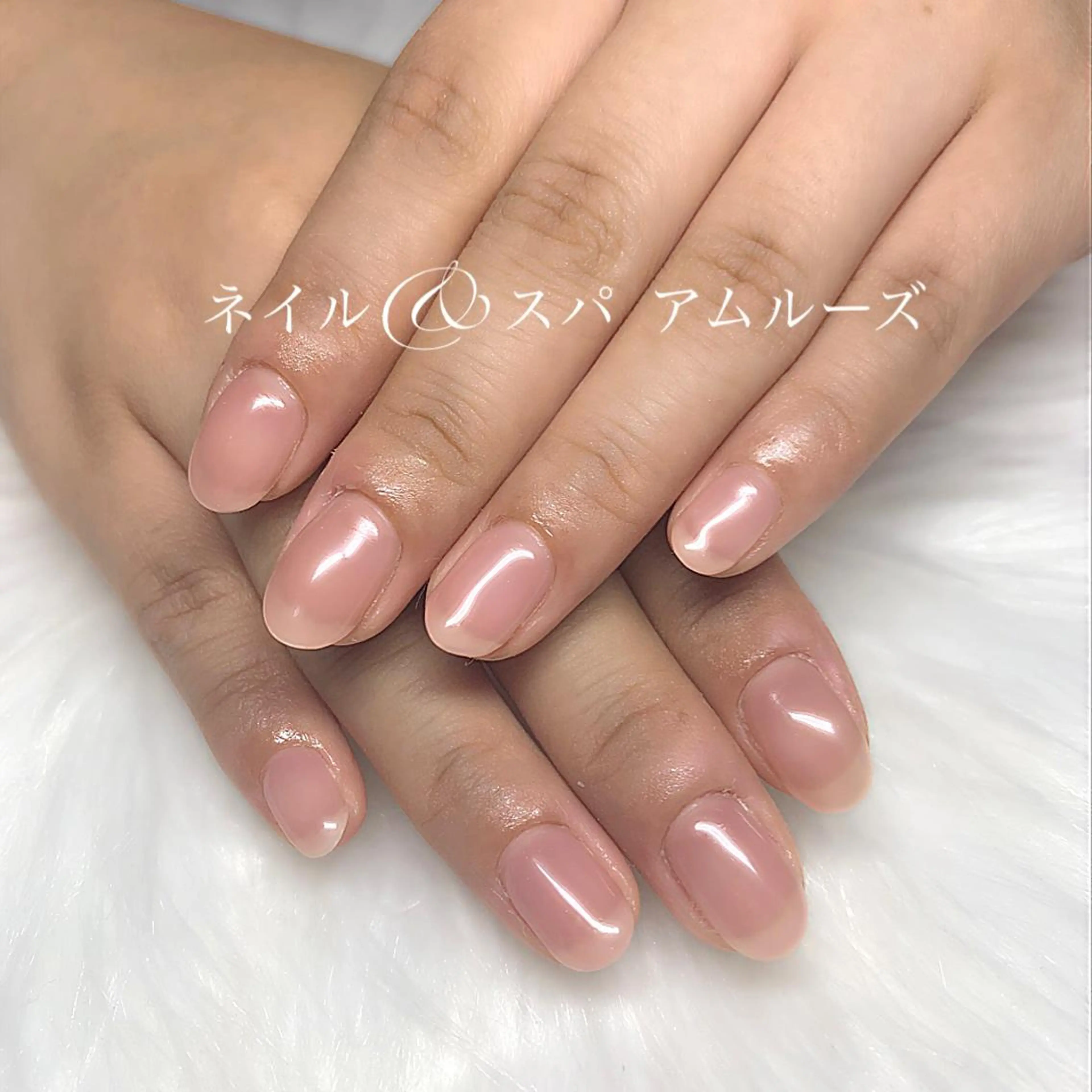 ネイル オフィスネイル ワンカラーネイル シンプルネイル Amoureuse KARENのネイルデザイン