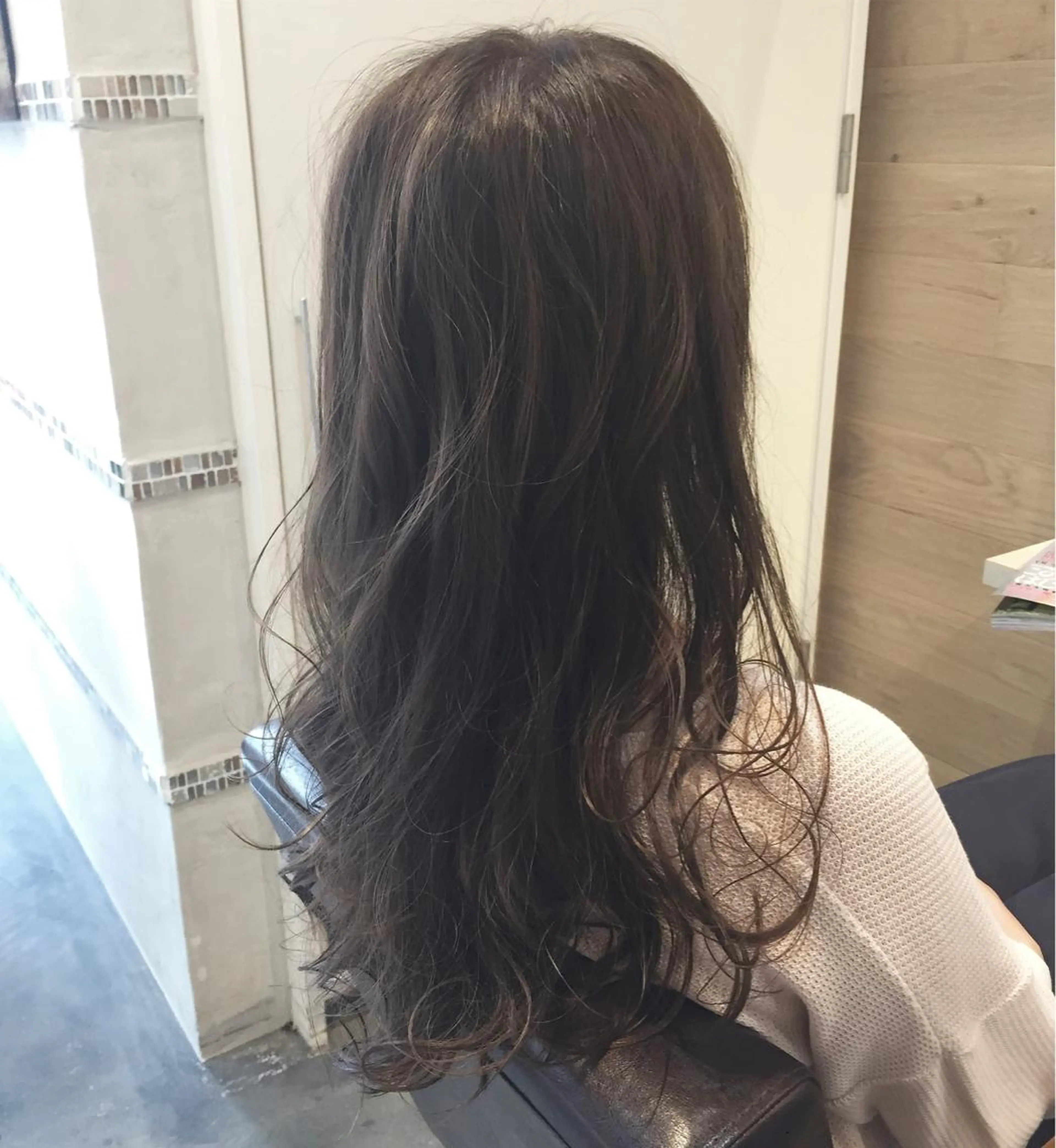 ロング カラー ベージュカラー フォギーベージュ she2.shinjuku所属・顧客様専用予約 新規予約不可のヘアスタイル
