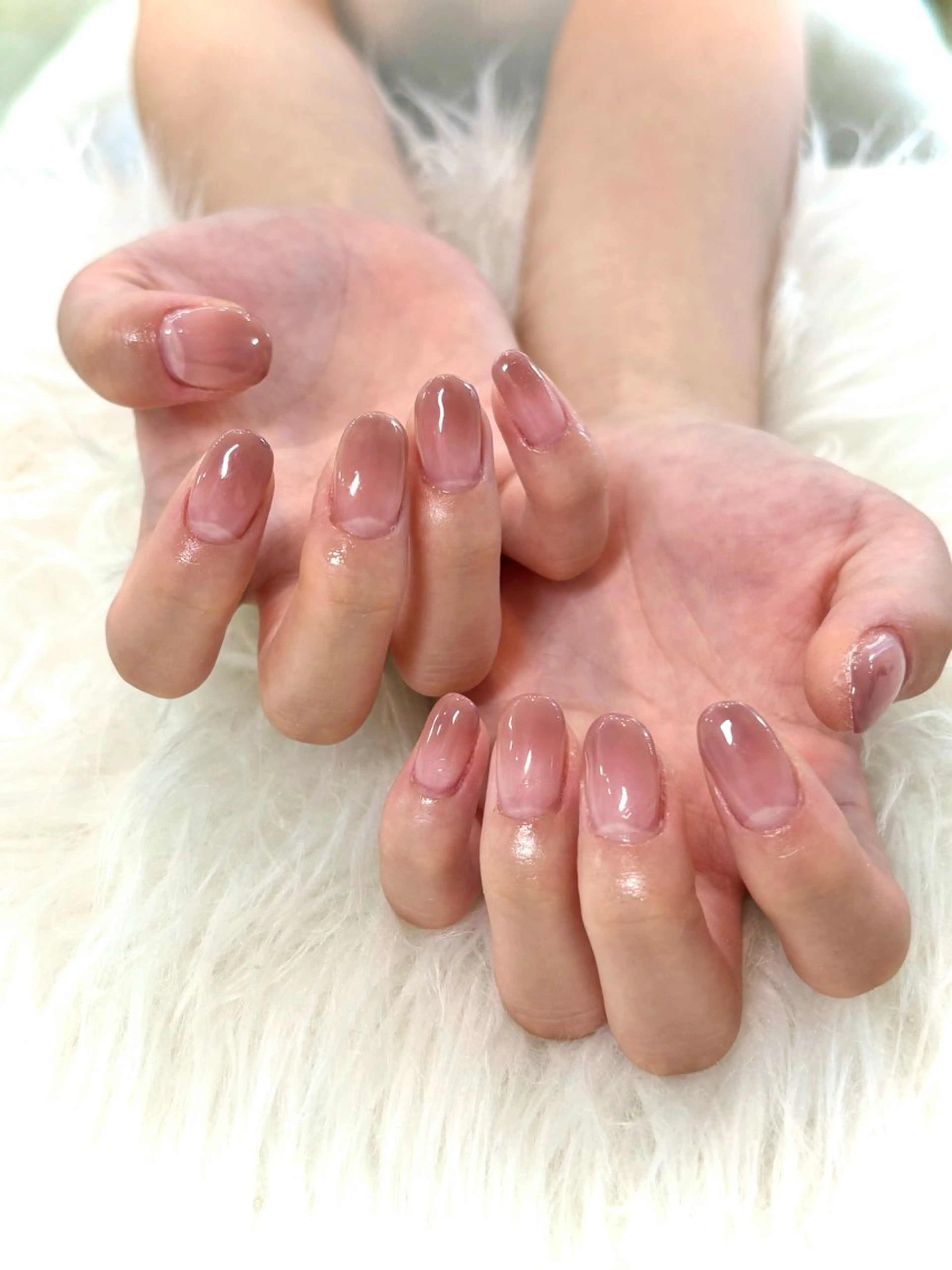 【土日祝限定💅💎】ワンカラー／カラグラ 3980円(オフ込み)※長さだし・亀裂補強は不可、パーツは＋料金で可能🌈の写真