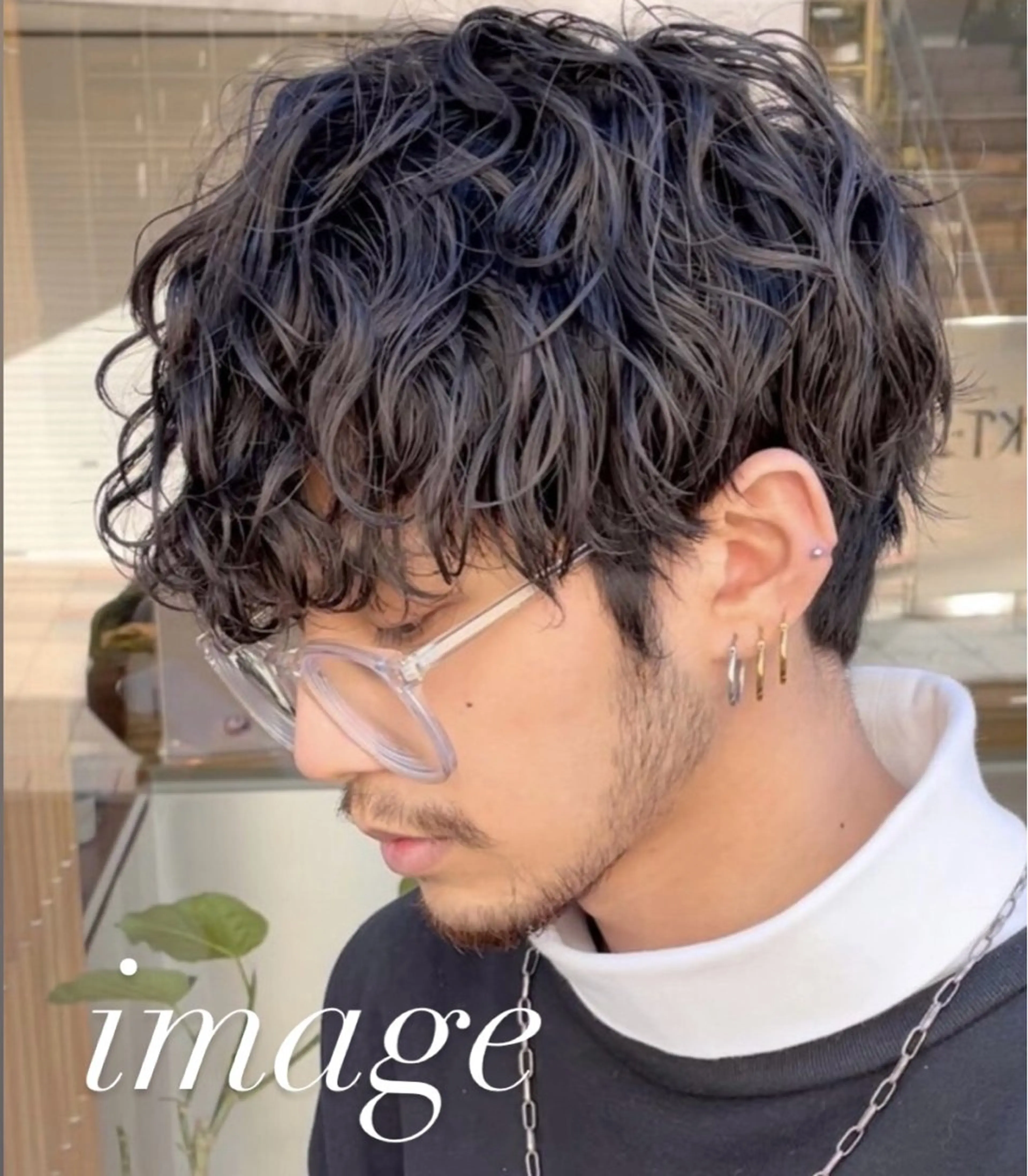 メンズカット＋パーマ🧑‍🦱(波巻き、ツイストは＋500円)の写真