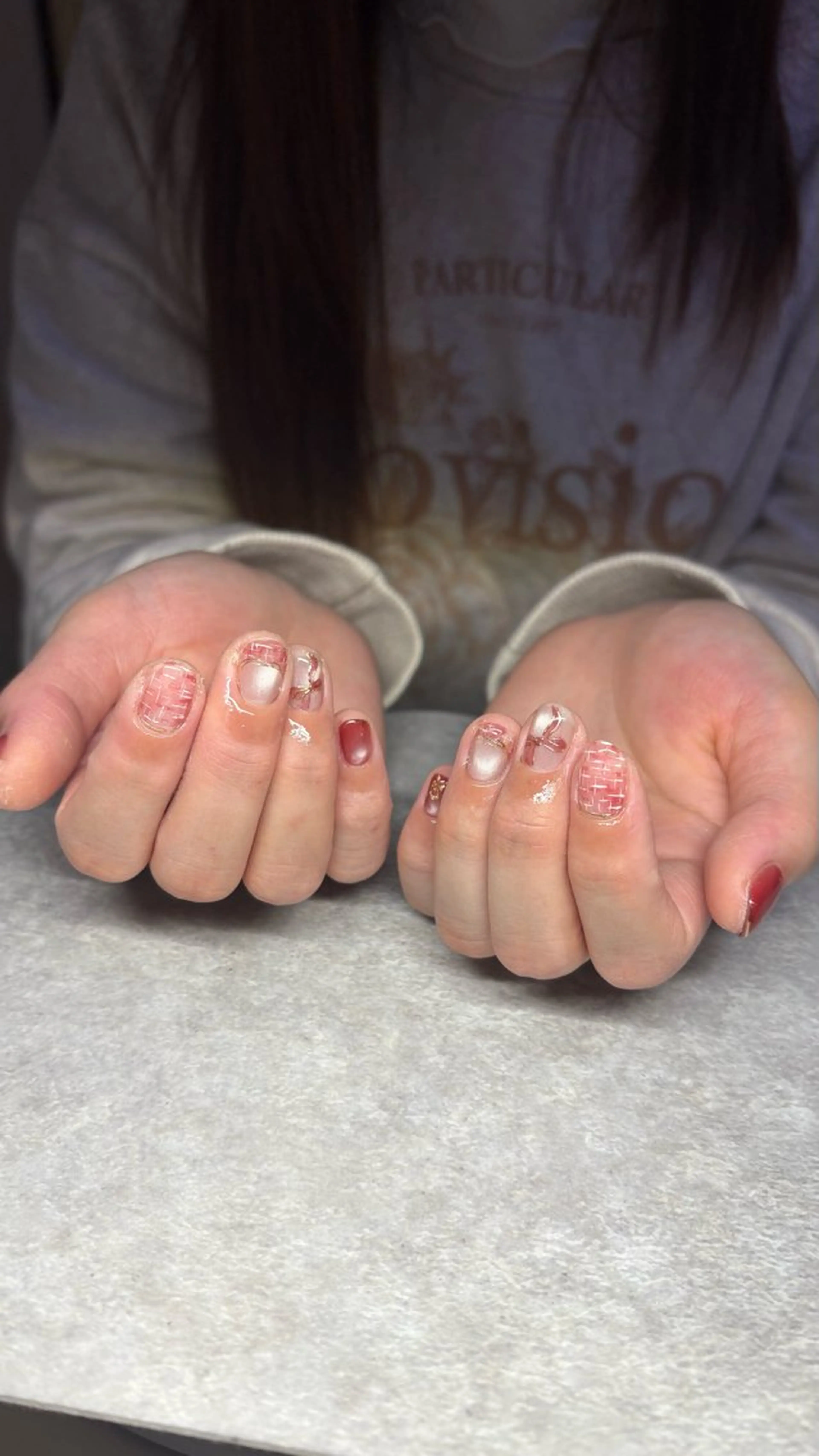 ネイル 三輪 彩美春のネイルデザイン