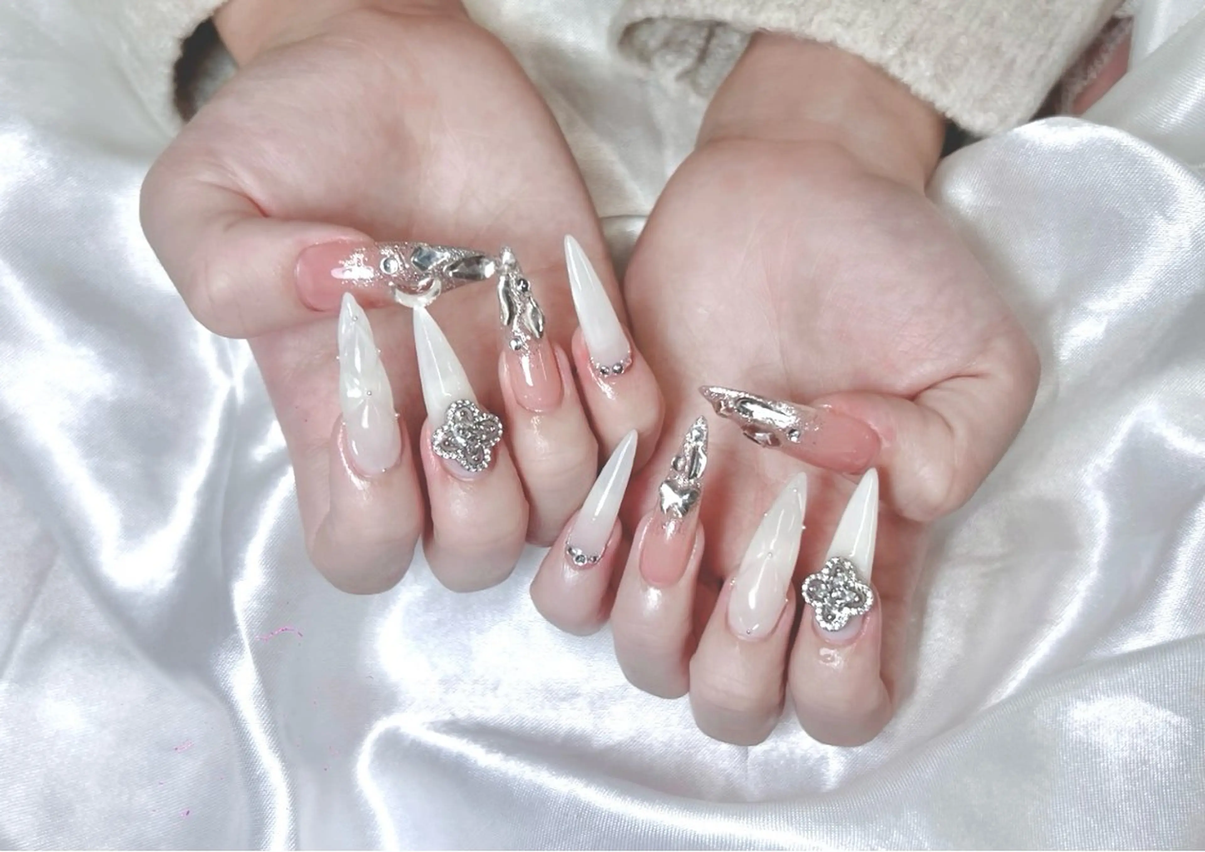 ネイル Lya Nail Salonのネイルデザイン
