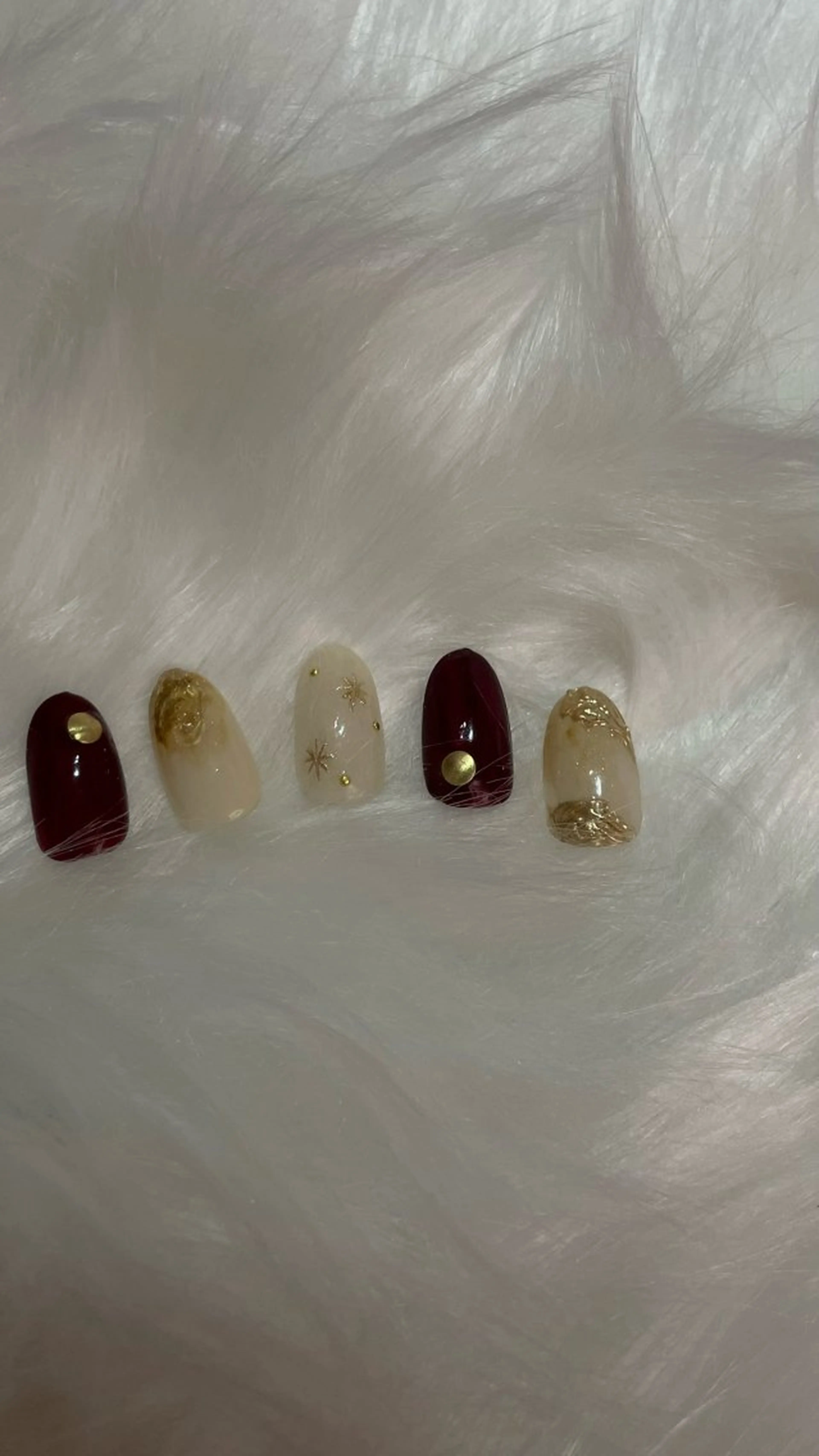 ネイル ニュアンスネイル 冬ネイル クリスマス ハンドネイル Dig.nail Marinoのネイルデザイン