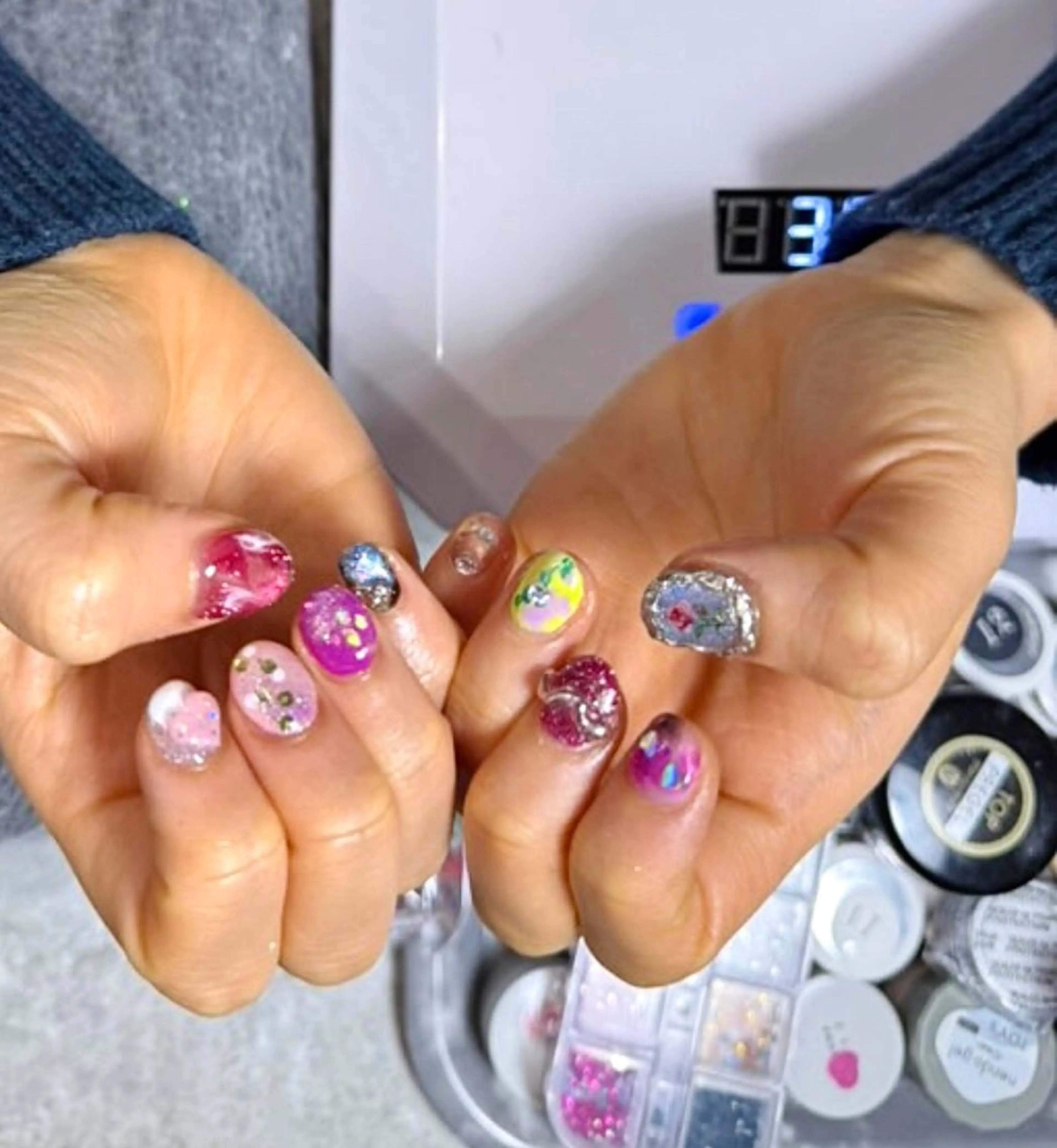 ネイル ニュアンスネイル MEGUMI 🌙WOLTOKYOのネイルデザイン