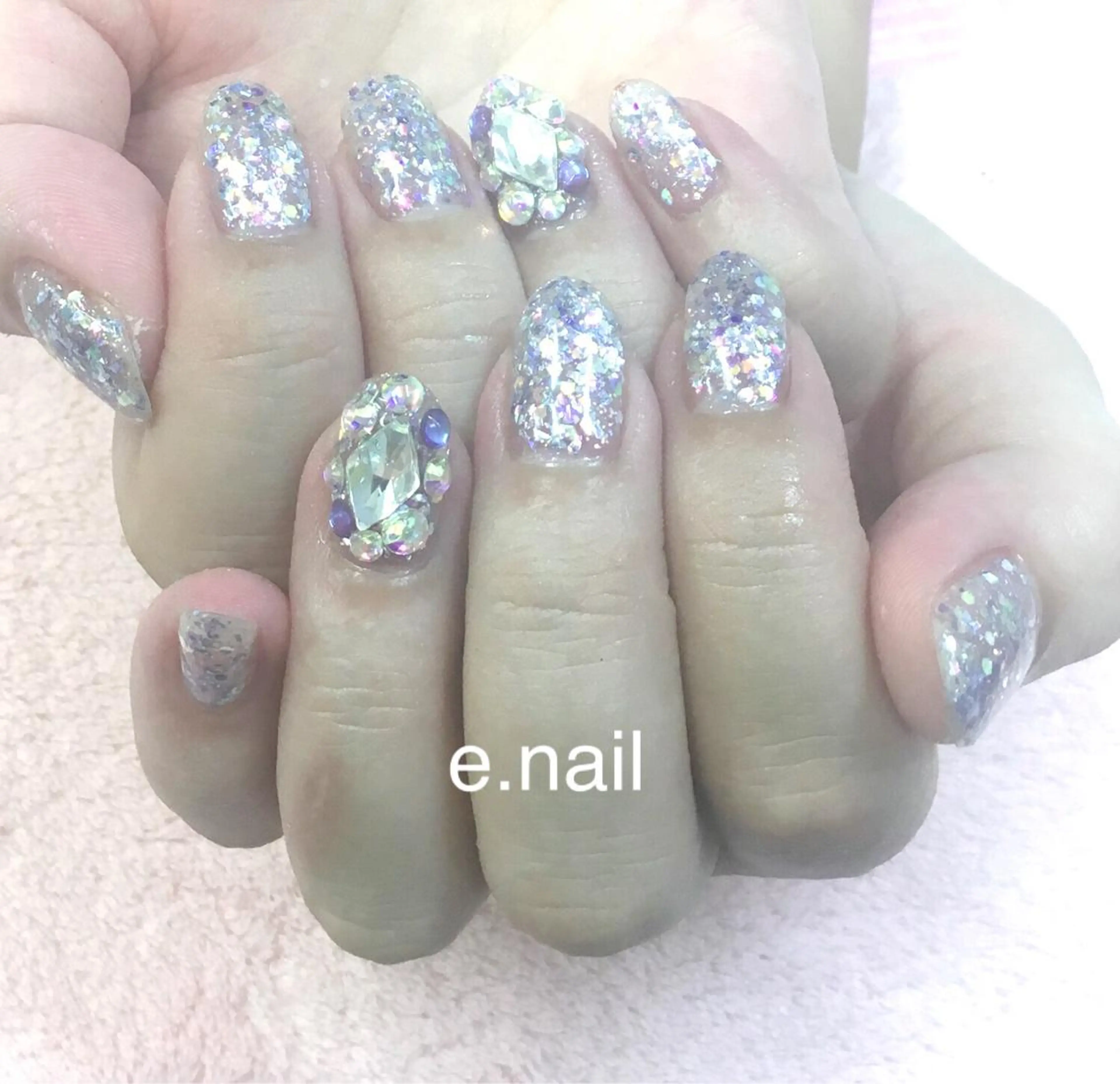 ネイル e.nail所属・和賀井 恵理のネイルデザイン