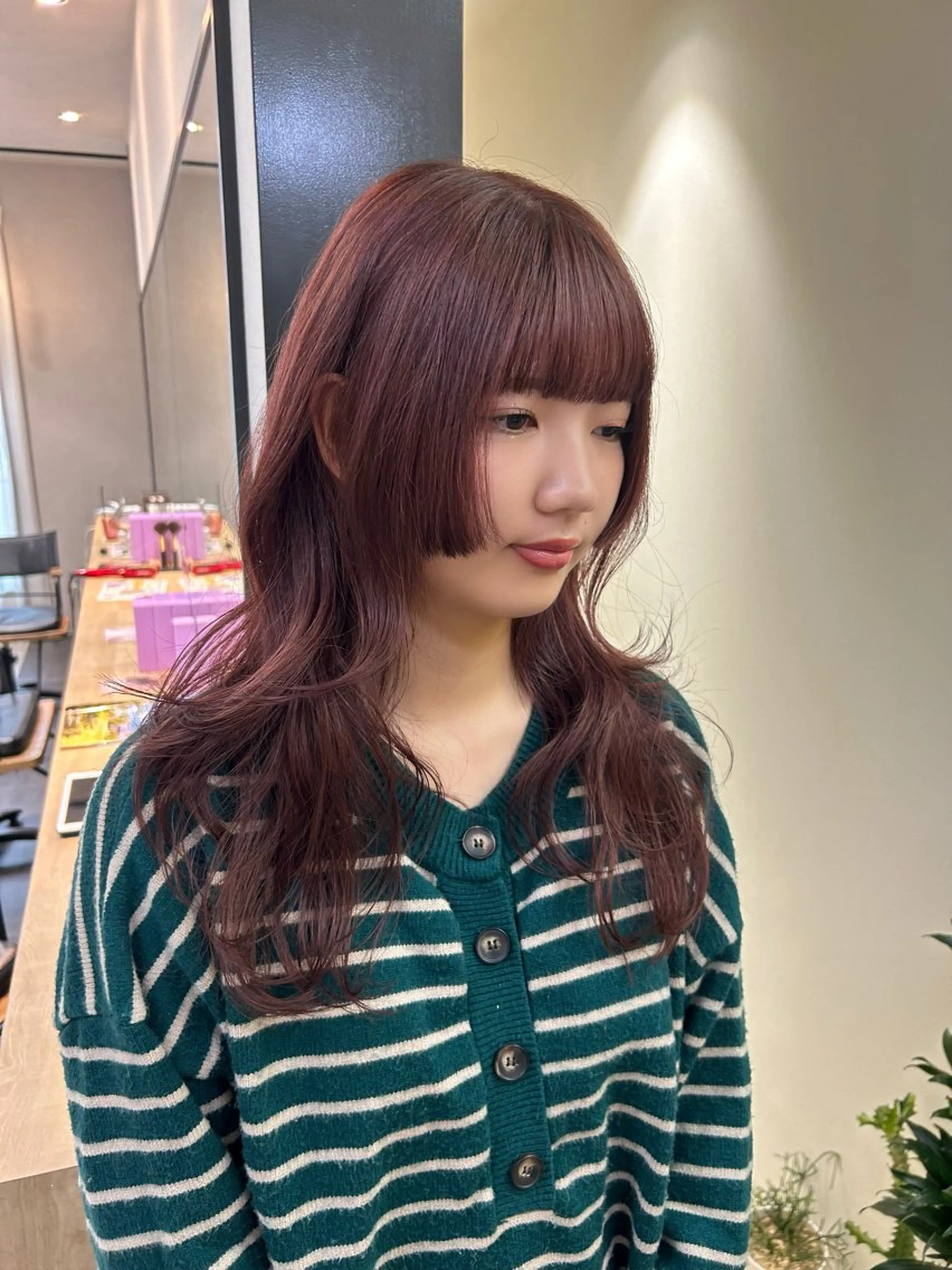 ロング カラー ベージュカラー ブリーチ ピンクカラー ピンクベージュ カット ヘアカラー トリートメント hub hair レイヤー/透明感のヘアスタイル