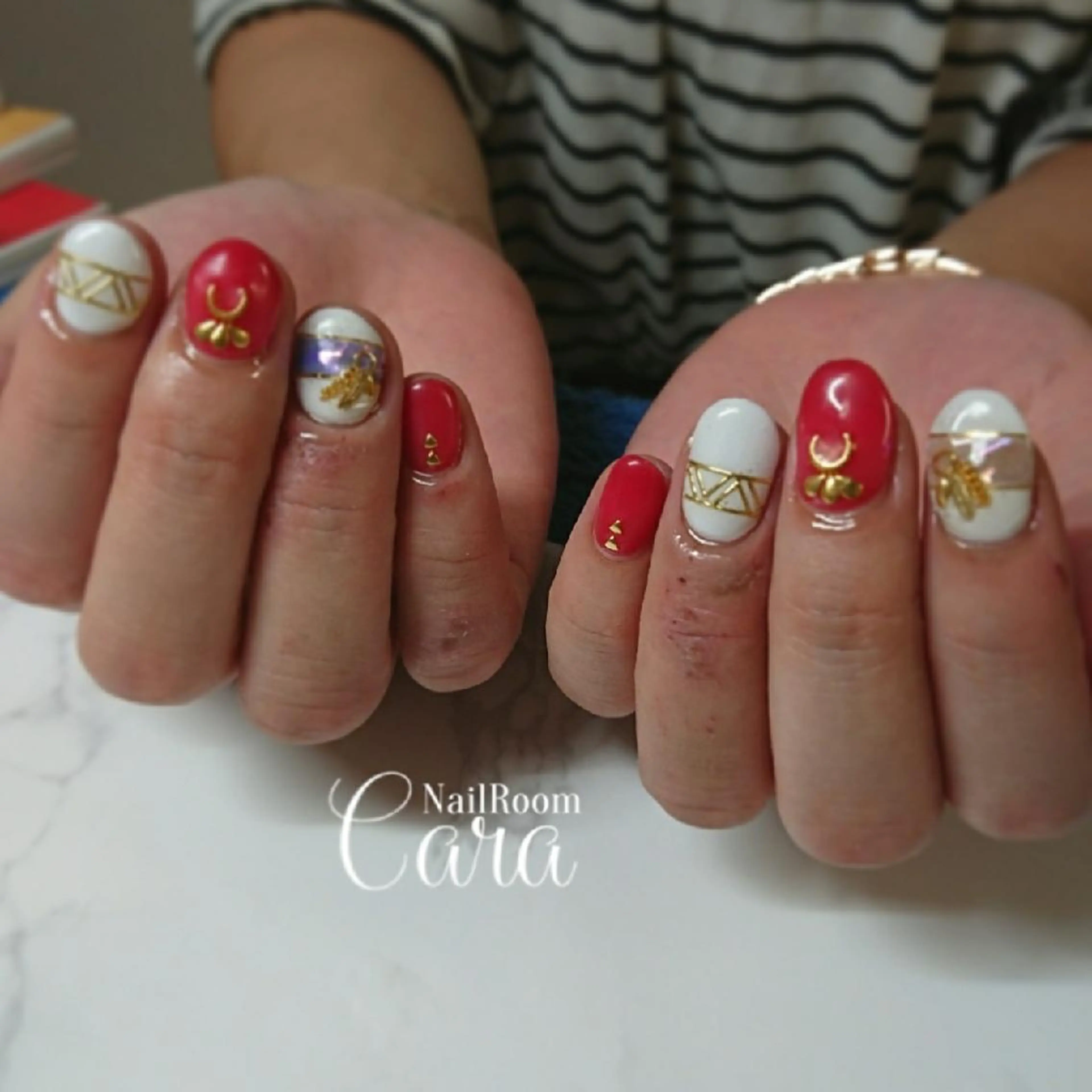 ネイル instinkt_ Mio Mizunoのネイルデザイン