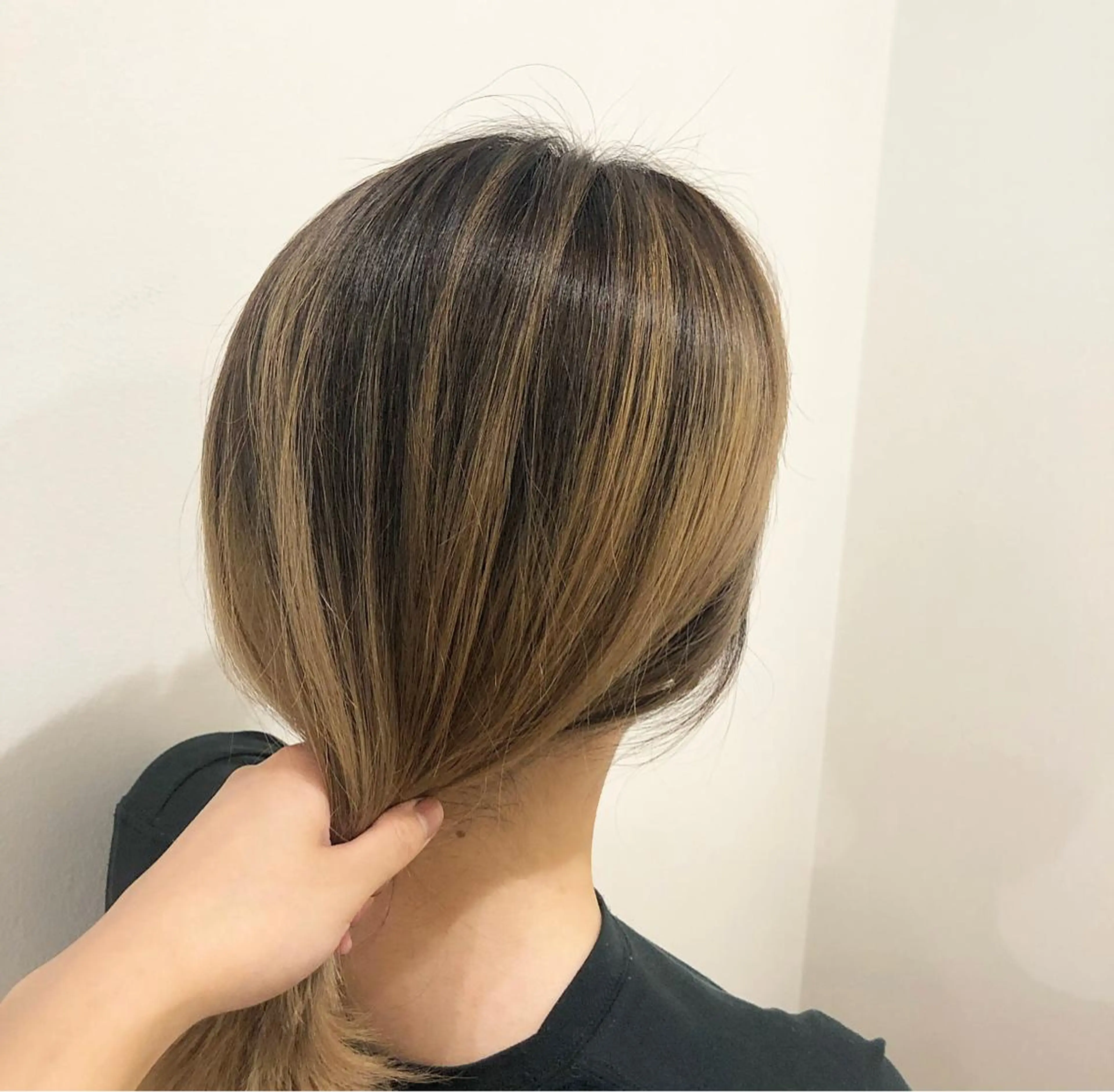 セミロング カラー sail所属・sail hairのヘアスタイル