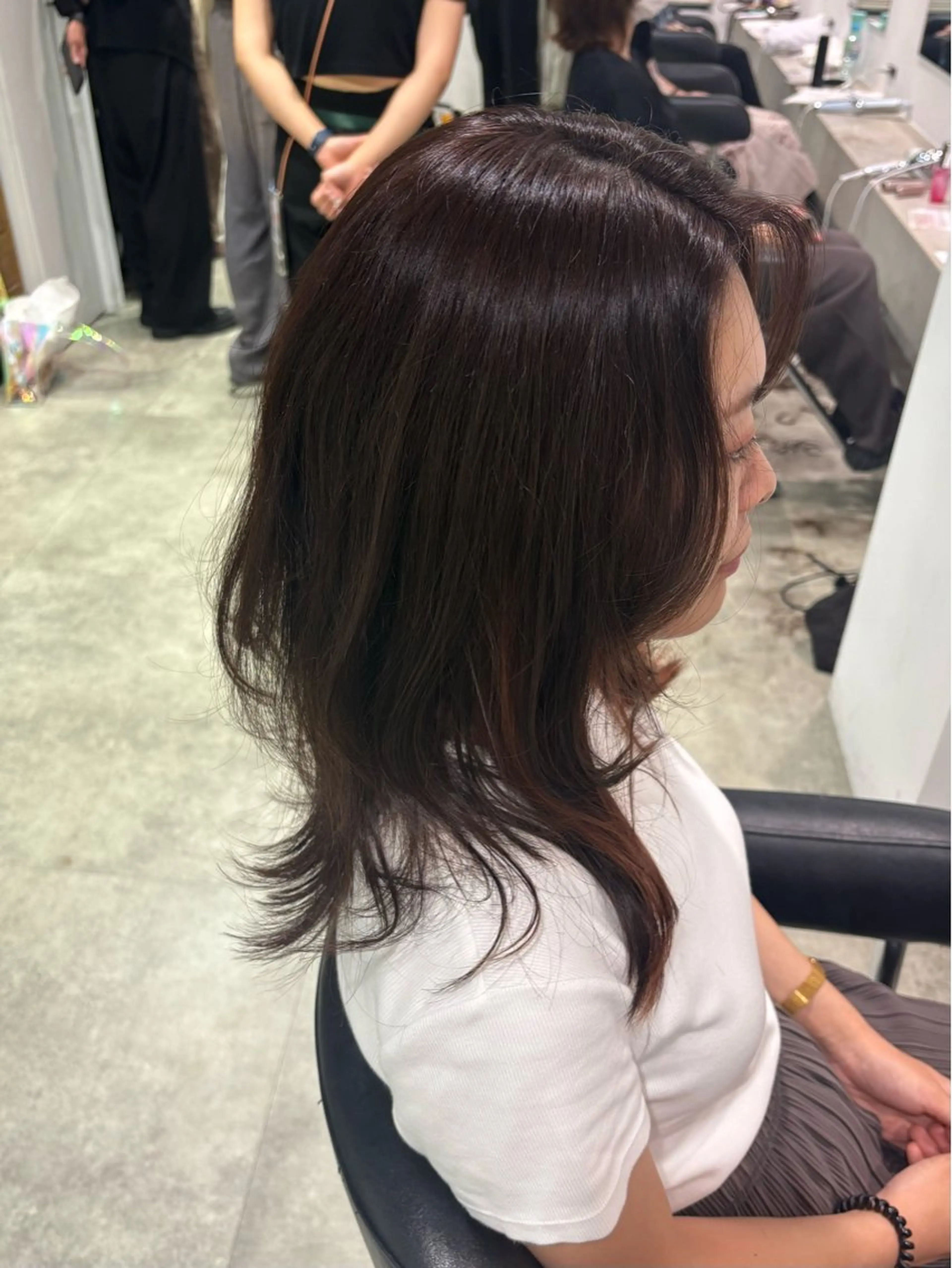 ミディアム カラー ミディアムレイヤー くびれヘア レイヤーカット ひな /鶴見BONECCAのヘアスタイル
