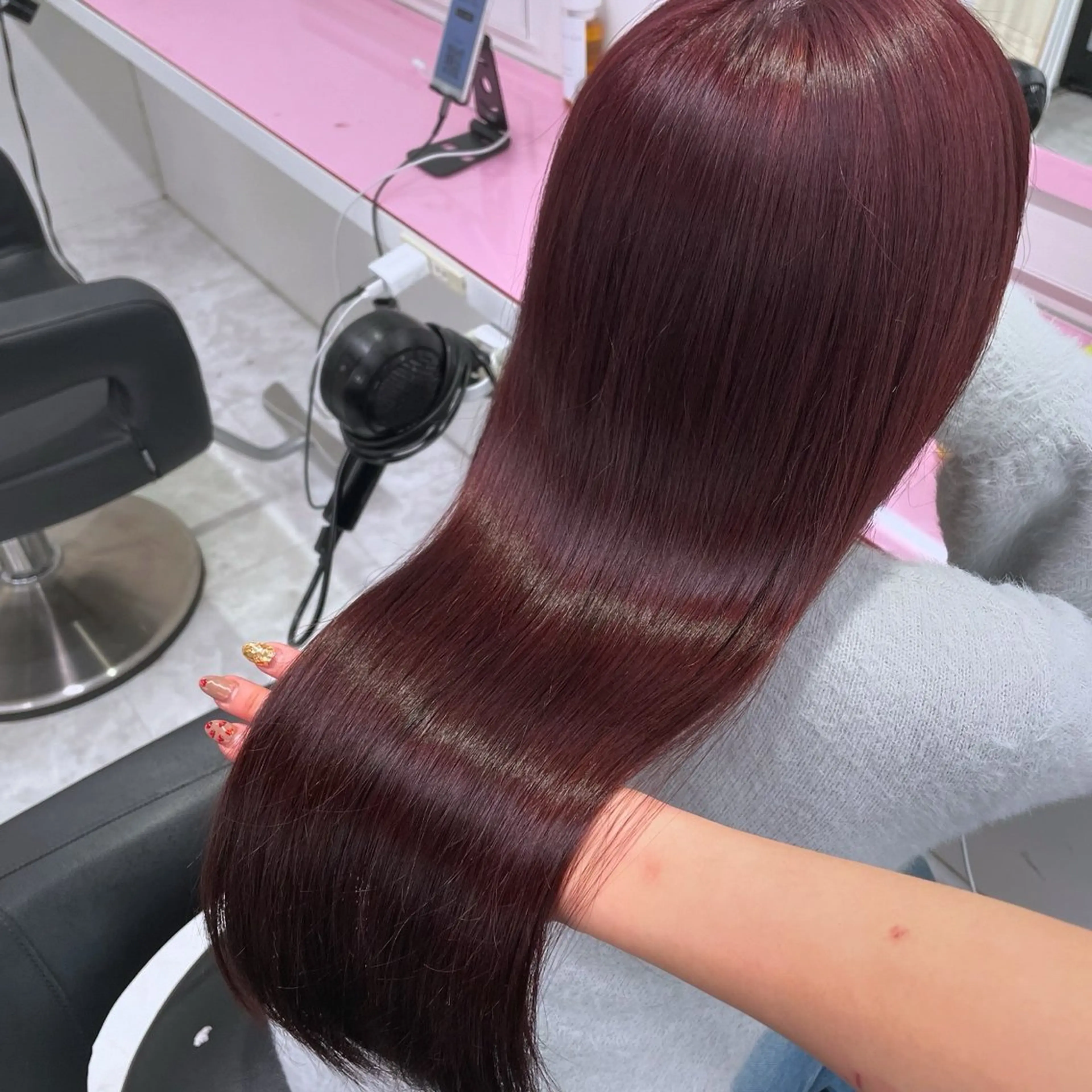 ロング カラー ヘアカラー ダメージレスハイ トーン💖kanonのヘアスタイル